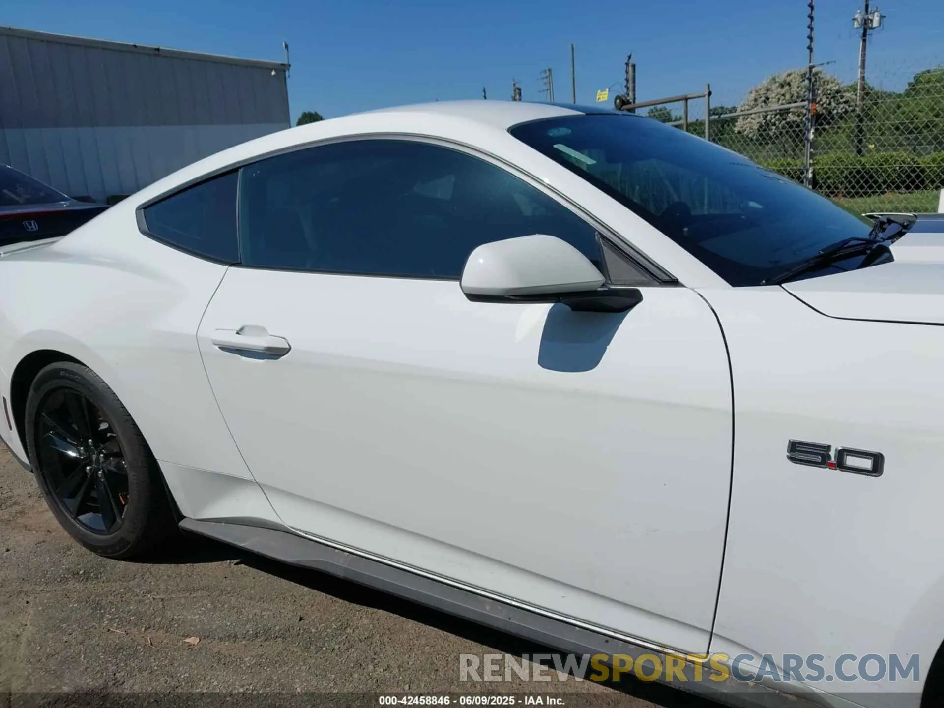 13 Photograph of a damaged car 1FA6P8CF1S5401914 FORD MUSTANG 2025