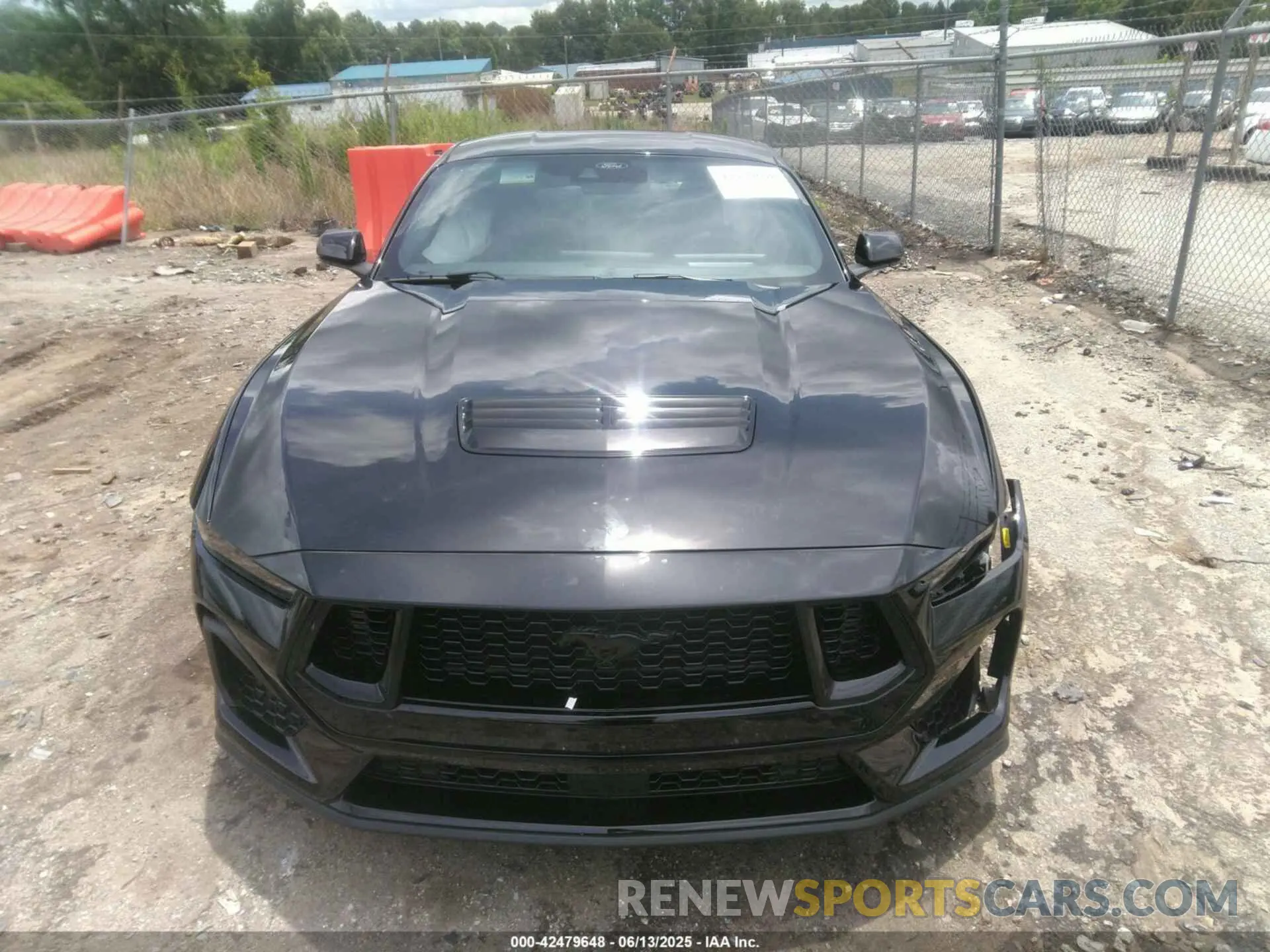 12 Photograph of a damaged car 1FA6P8CF4S5400563 FORD MUSTANG 2025