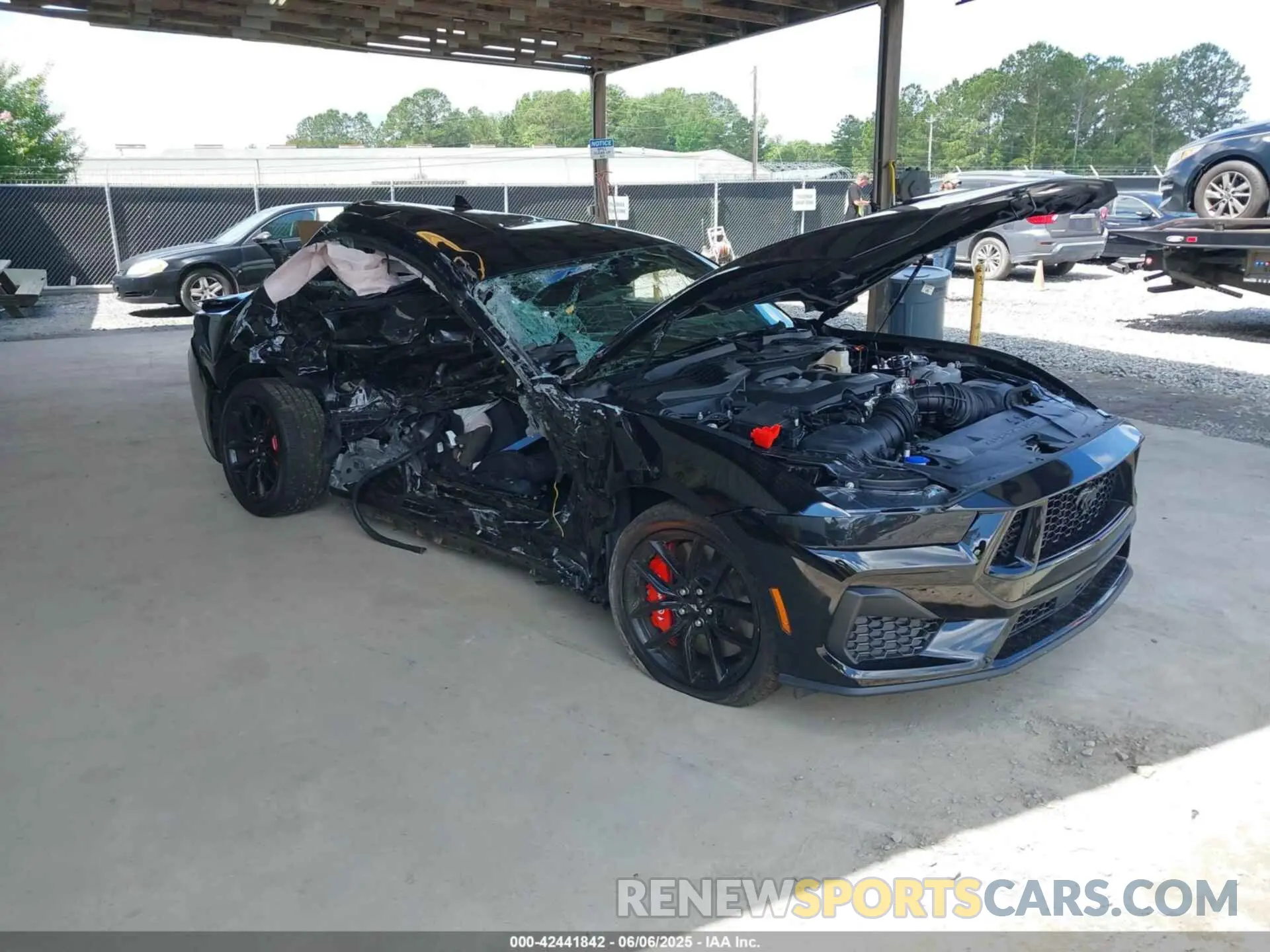 1 Photograph of a damaged car 1FA6P8CF7S5400976 FORD MUSTANG 2025