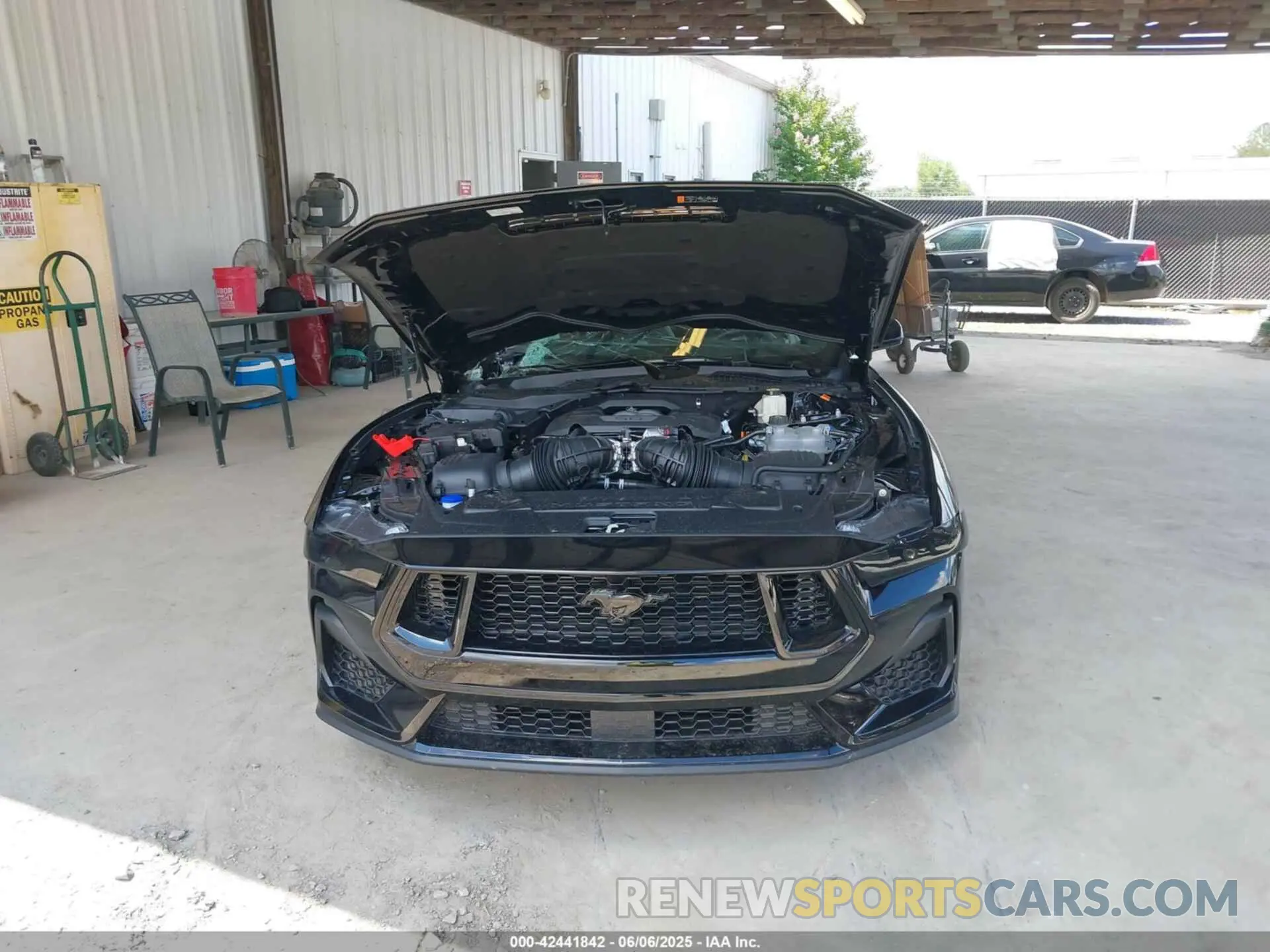 11 Photograph of a damaged car 1FA6P8CF7S5400976 FORD MUSTANG 2025