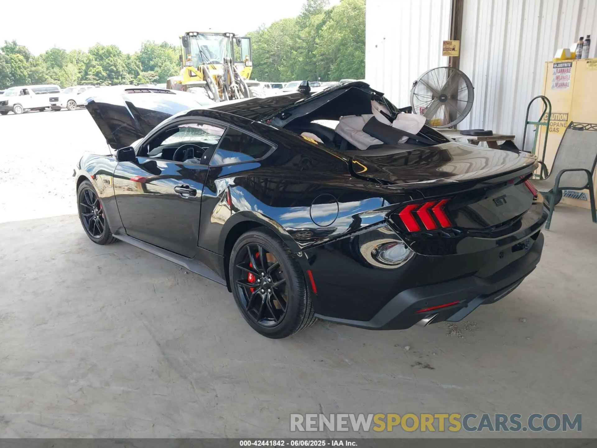 3 Photograph of a damaged car 1FA6P8CF7S5400976 FORD MUSTANG 2025