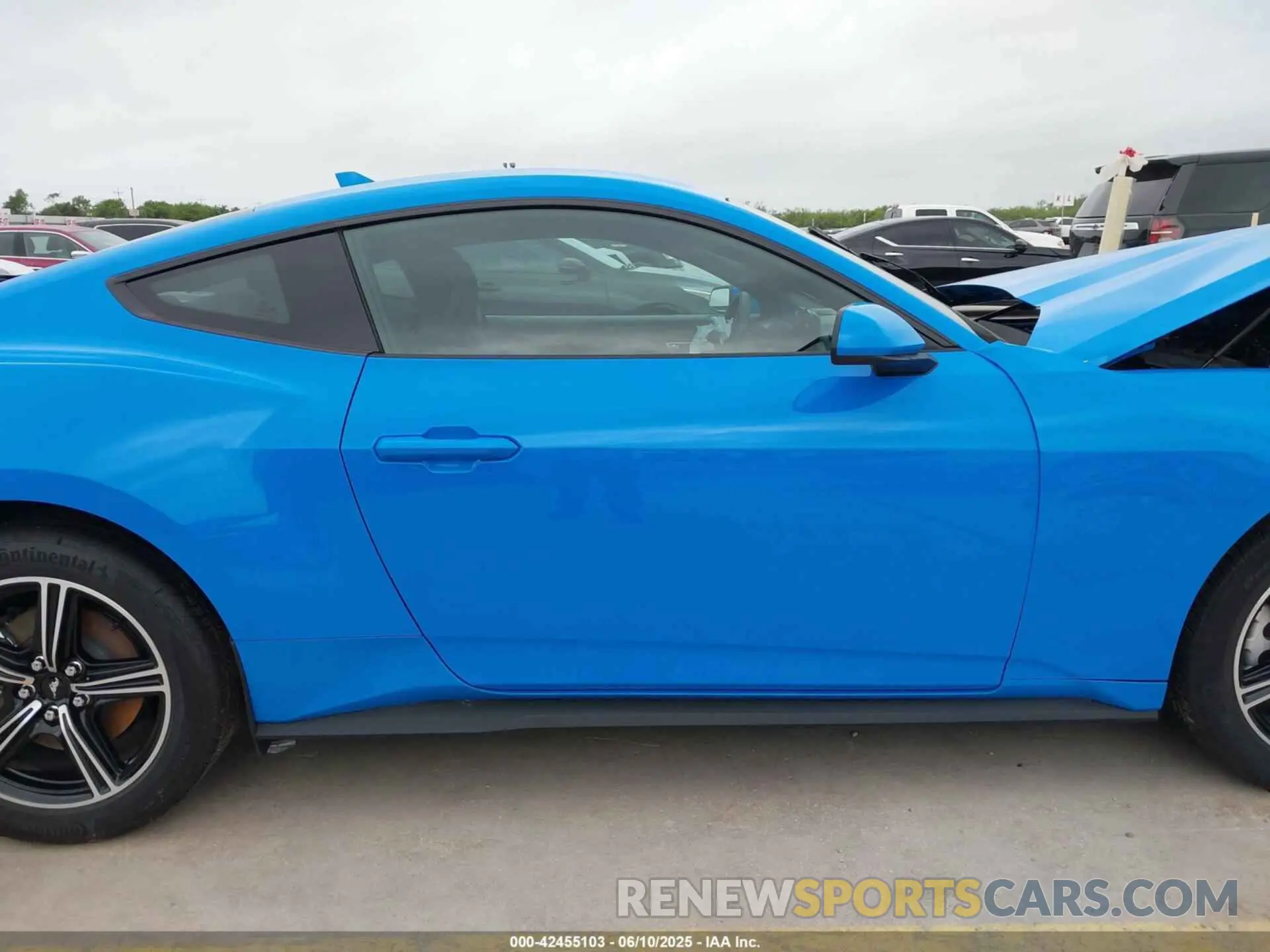 14 Photograph of a damaged car 1FA6P8TH7S5104146 FORD MUSTANG 2025