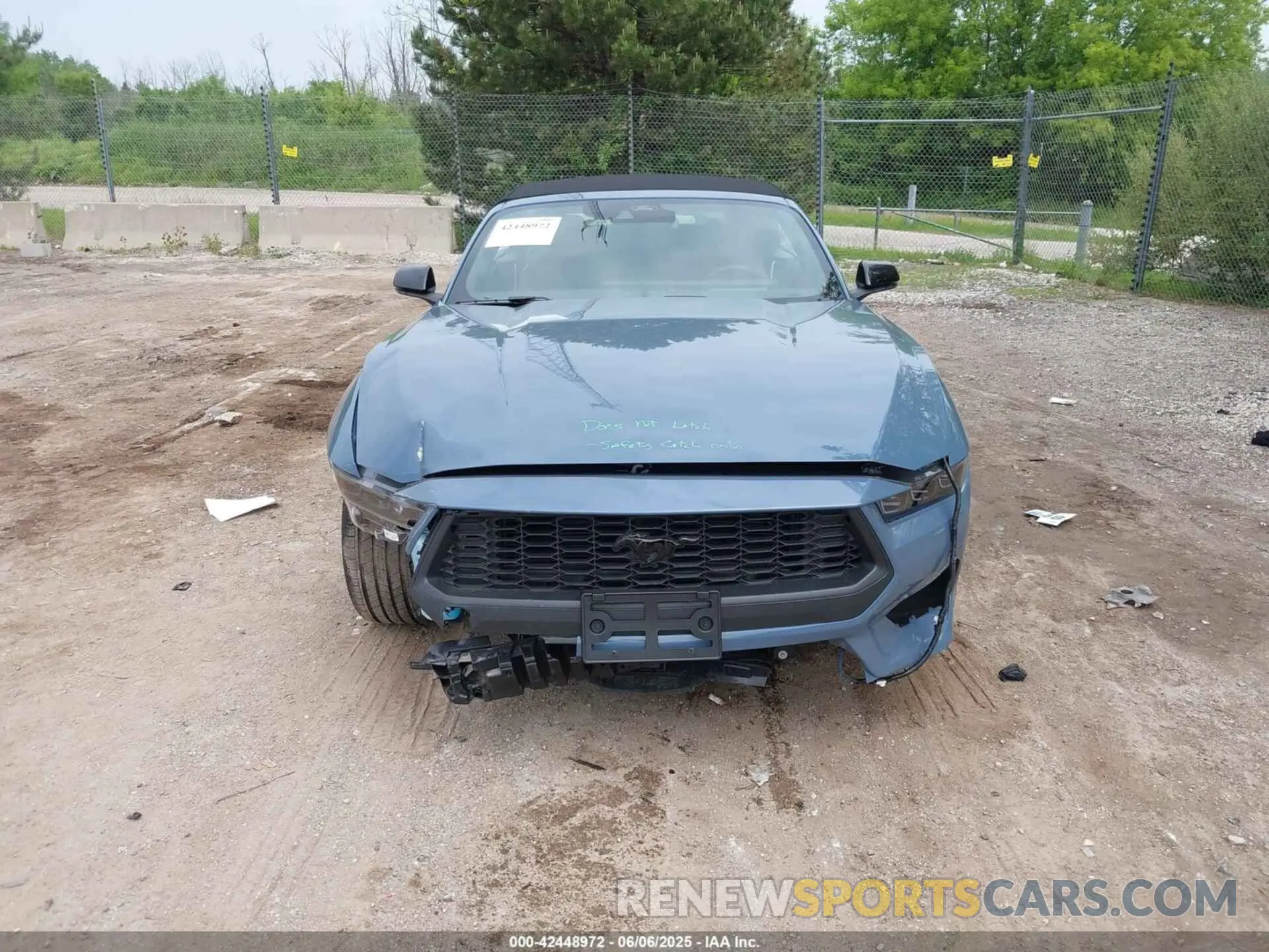 12 Photograph of a damaged car 1FAGP8UH0S5109787 FORD MUSTANG 2025