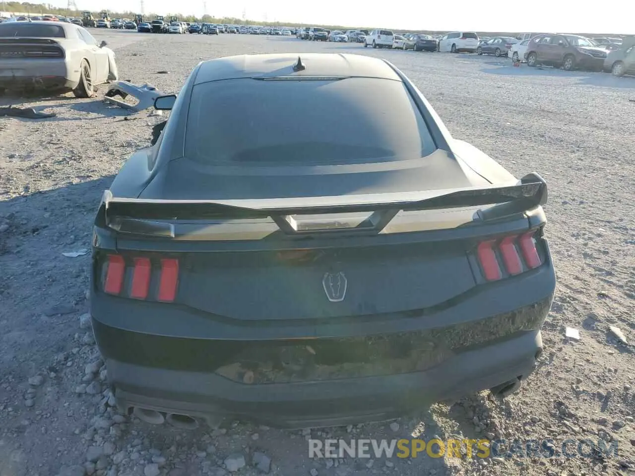 6 Photograph of a damaged car 1FA6P8R03R5505902 FORD MUSTANG DA 2024