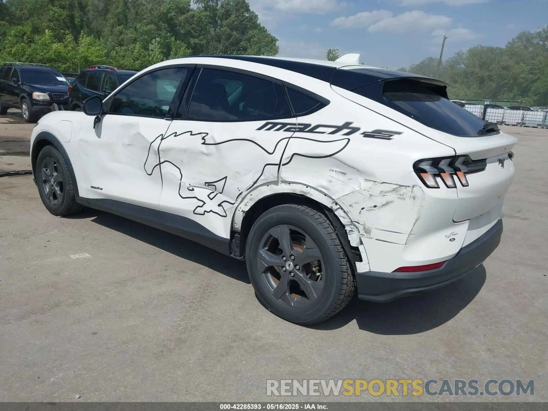 3 Photograph of a damaged car 3FMTK1RM5MMA09245 FORD MUSTANG MACH-E 2021