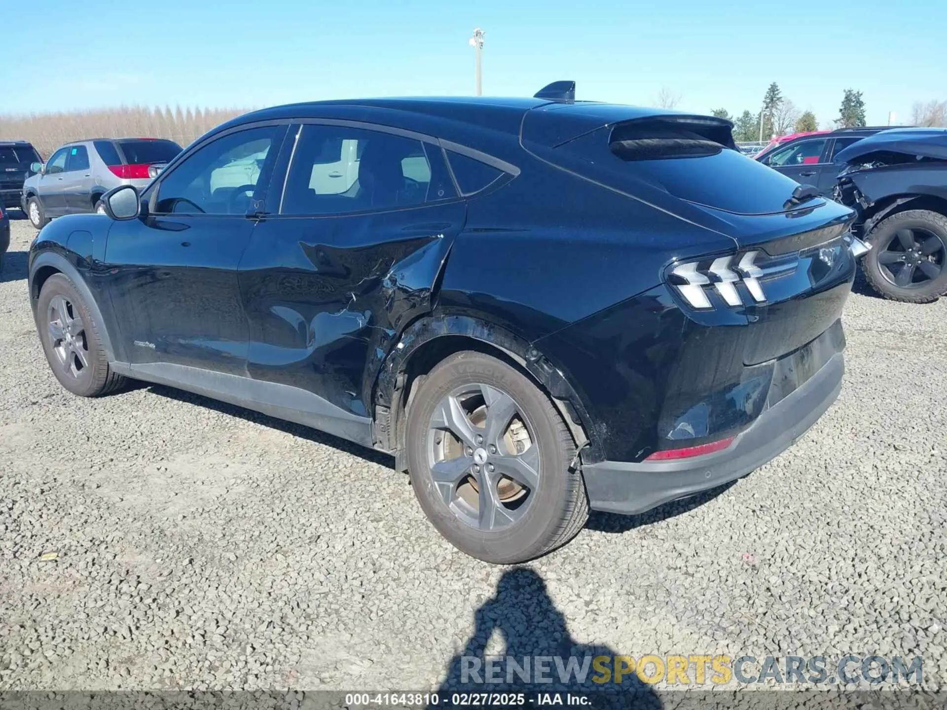 3 Photograph of a damaged car 3FMTK1SS0MMA20839 FORD MUSTANG MACH-E 2021