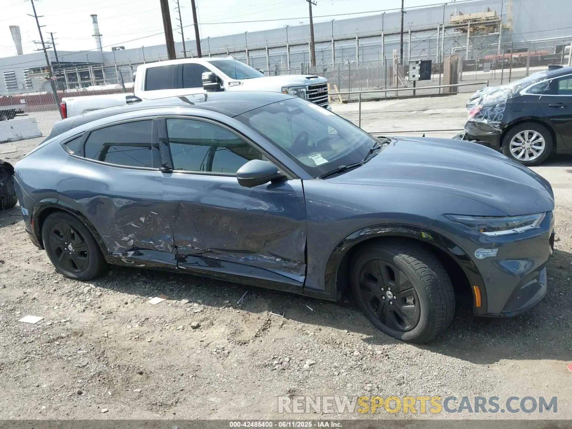 13 Photograph of a damaged car 3FMTK2R70MMA41276 FORD MUSTANG MACH-E 2021