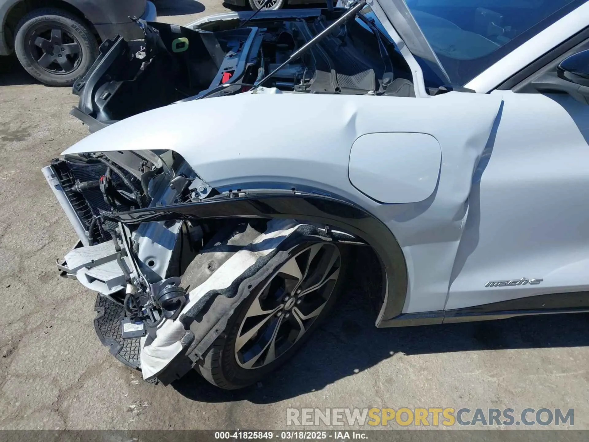 20 Photograph of a damaged car 3FMTK3RM5MMA60868 FORD MUSTANG MACH-E 2021