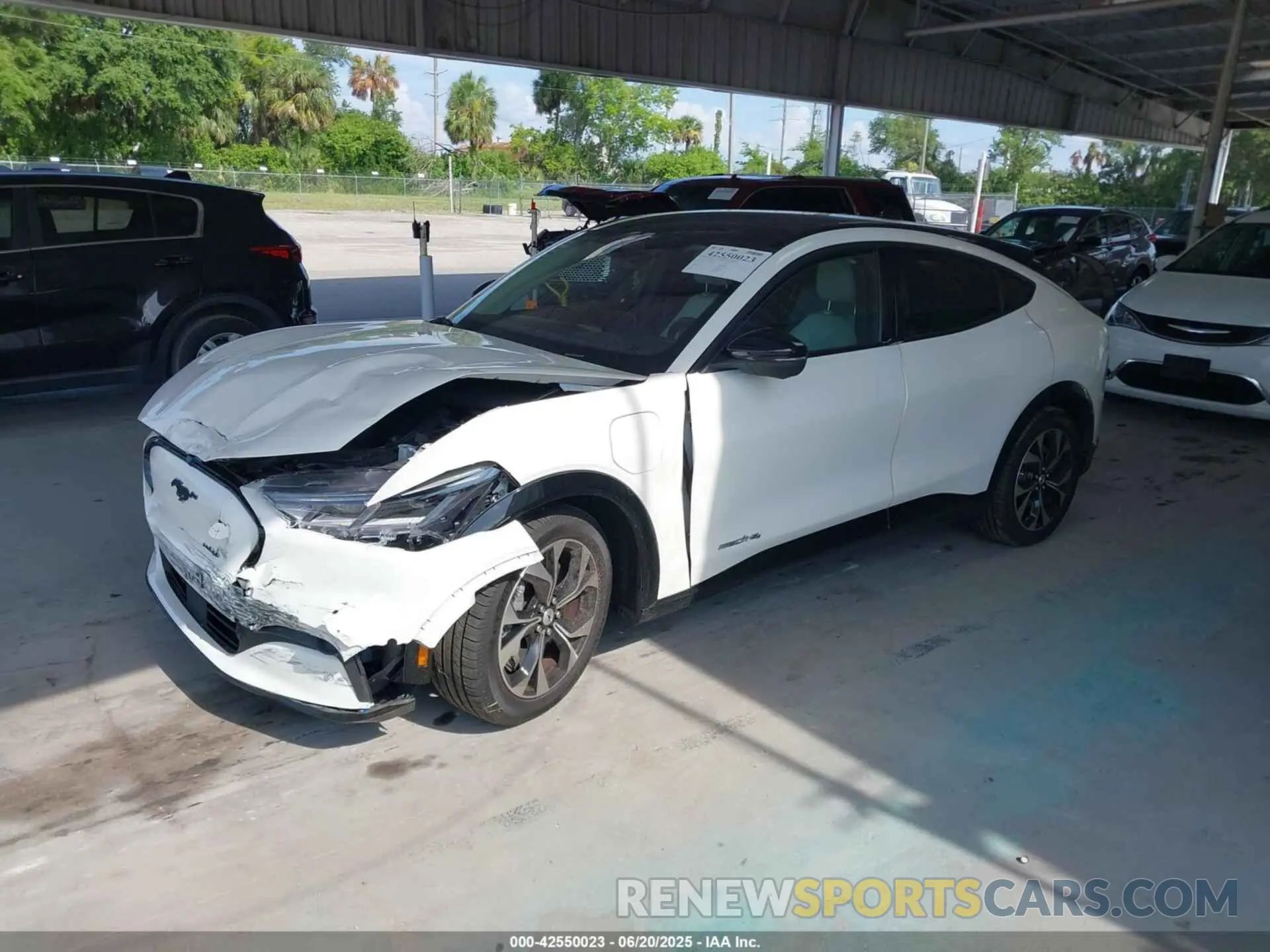 2 Photograph of a damaged car 3FMTK3SS7MMA25127 FORD MUSTANG MACH-E 2021