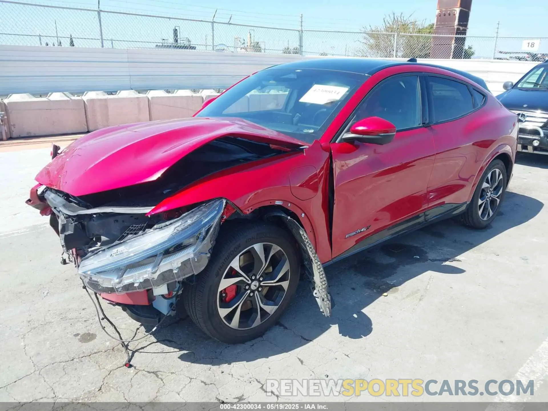 2 Photograph of a damaged car 3FMTK3SU2MMA07068 FORD MUSTANG MACH-E 2021