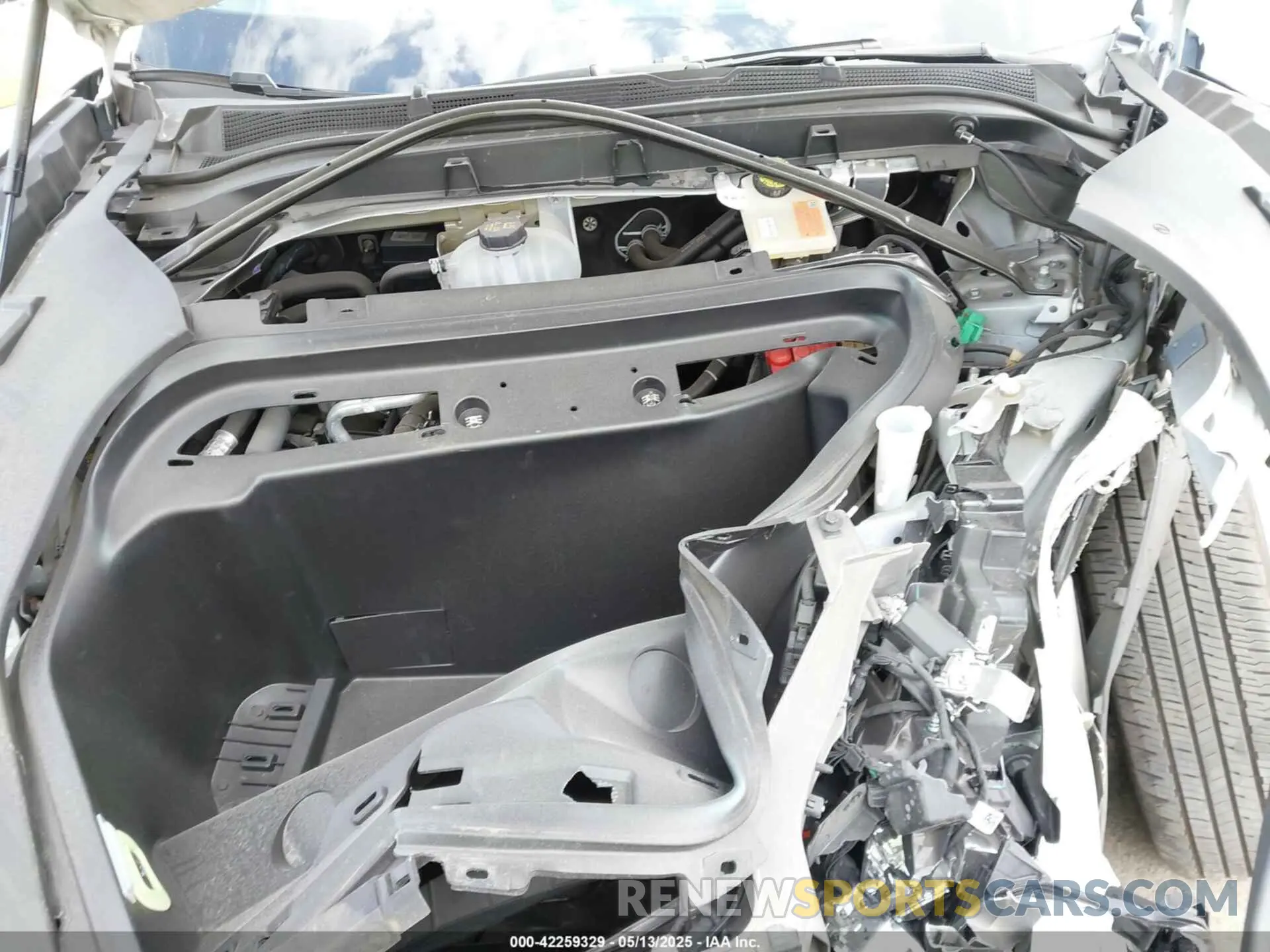 10 Photograph of a damaged car 3FMTK1RM9NMA28589 FORD MUSTANG MACH-E 2022