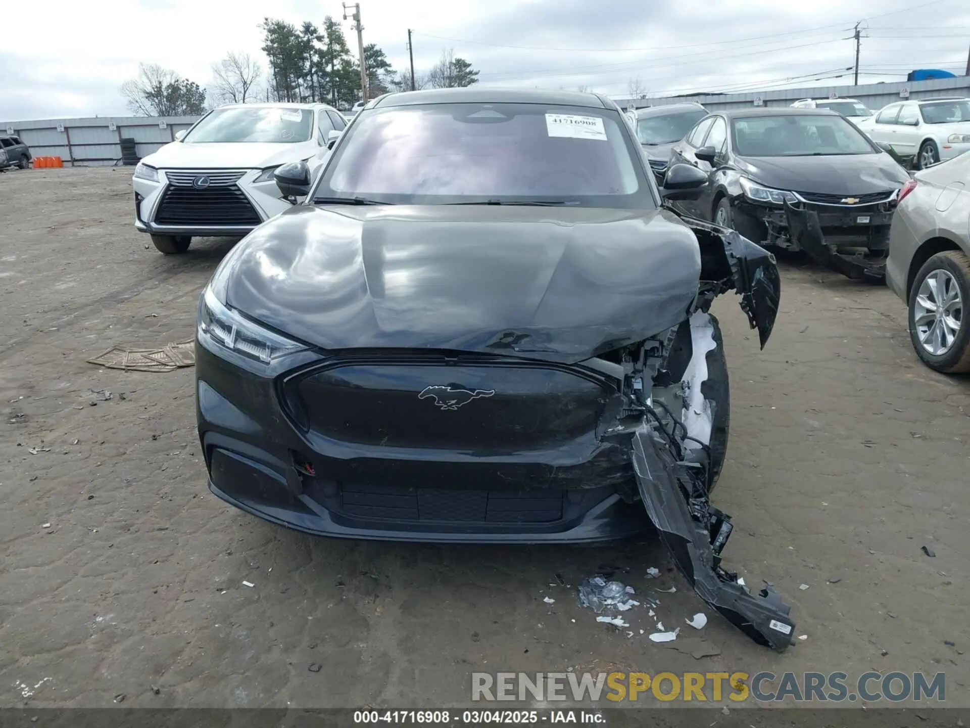 12 Photograph of a damaged car 3FMTK3R75NMA02044 FORD MUSTANG MACH-E 2022