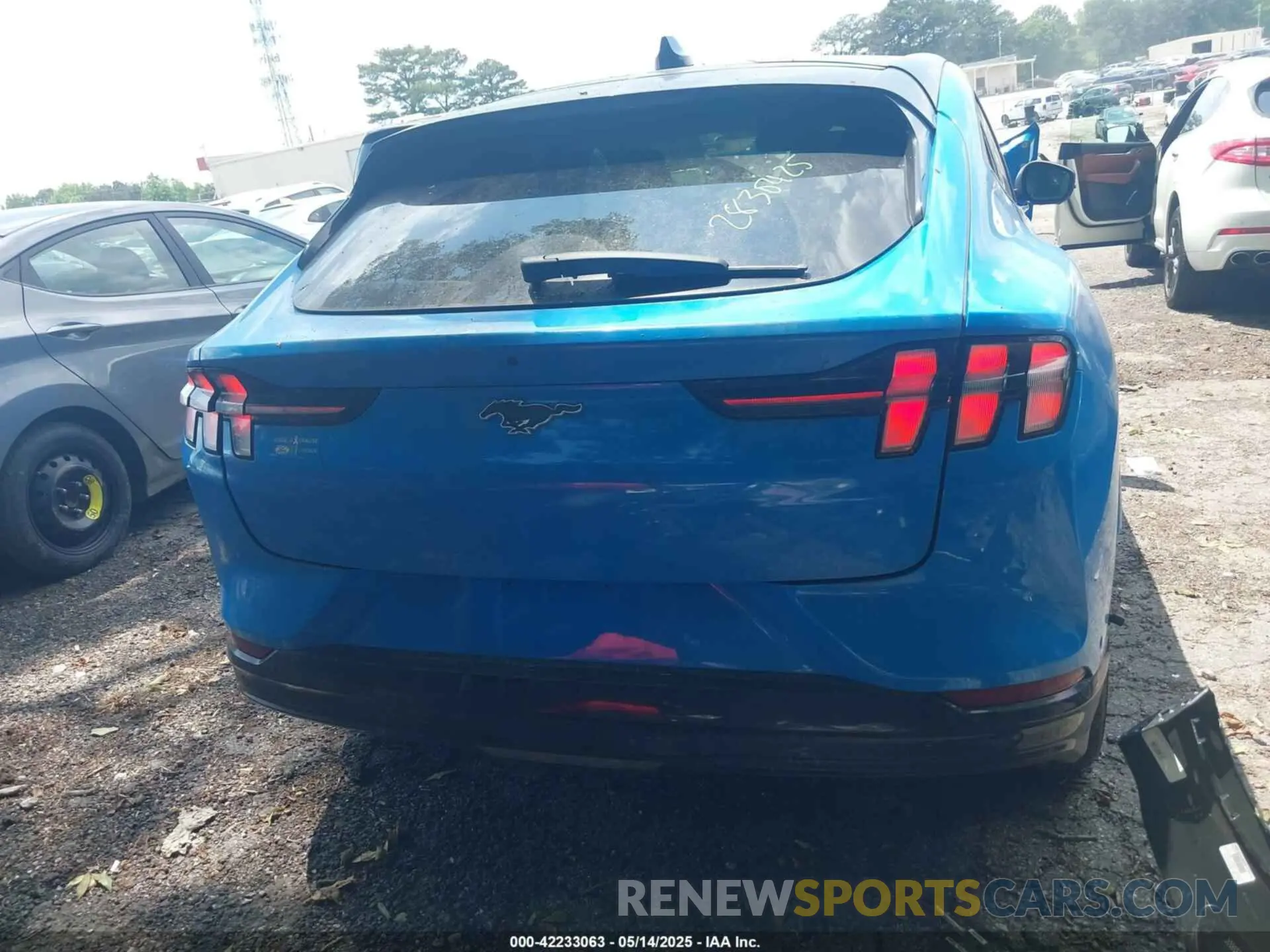 17 Photograph of a damaged car 3FMTK3R77NMA28340 FORD MUSTANG MACH-E 2022