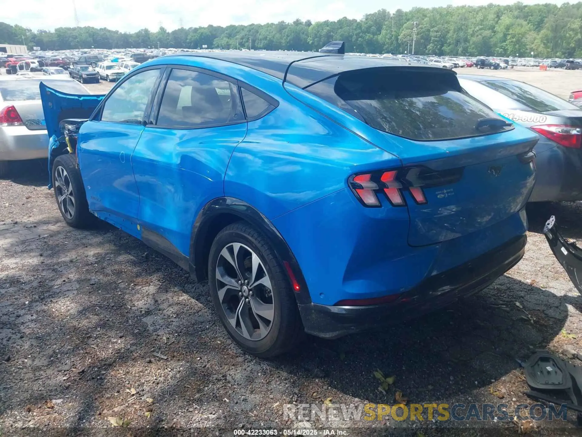 3 Photograph of a damaged car 3FMTK3R77NMA28340 FORD MUSTANG MACH-E 2022