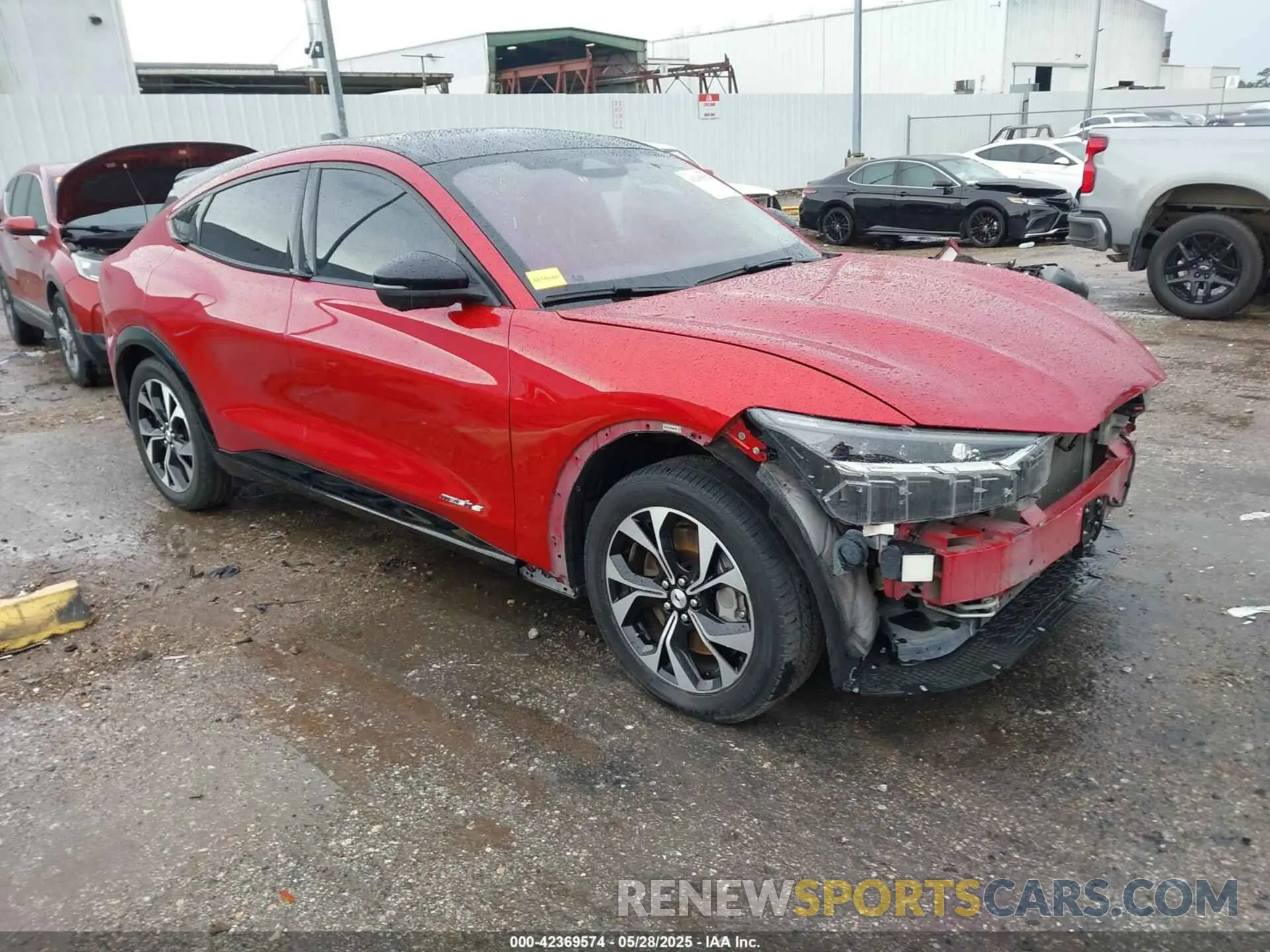 1 Photograph of a damaged car 3FMTK3RM1NMA57631 FORD MUSTANG MACH-E 2022