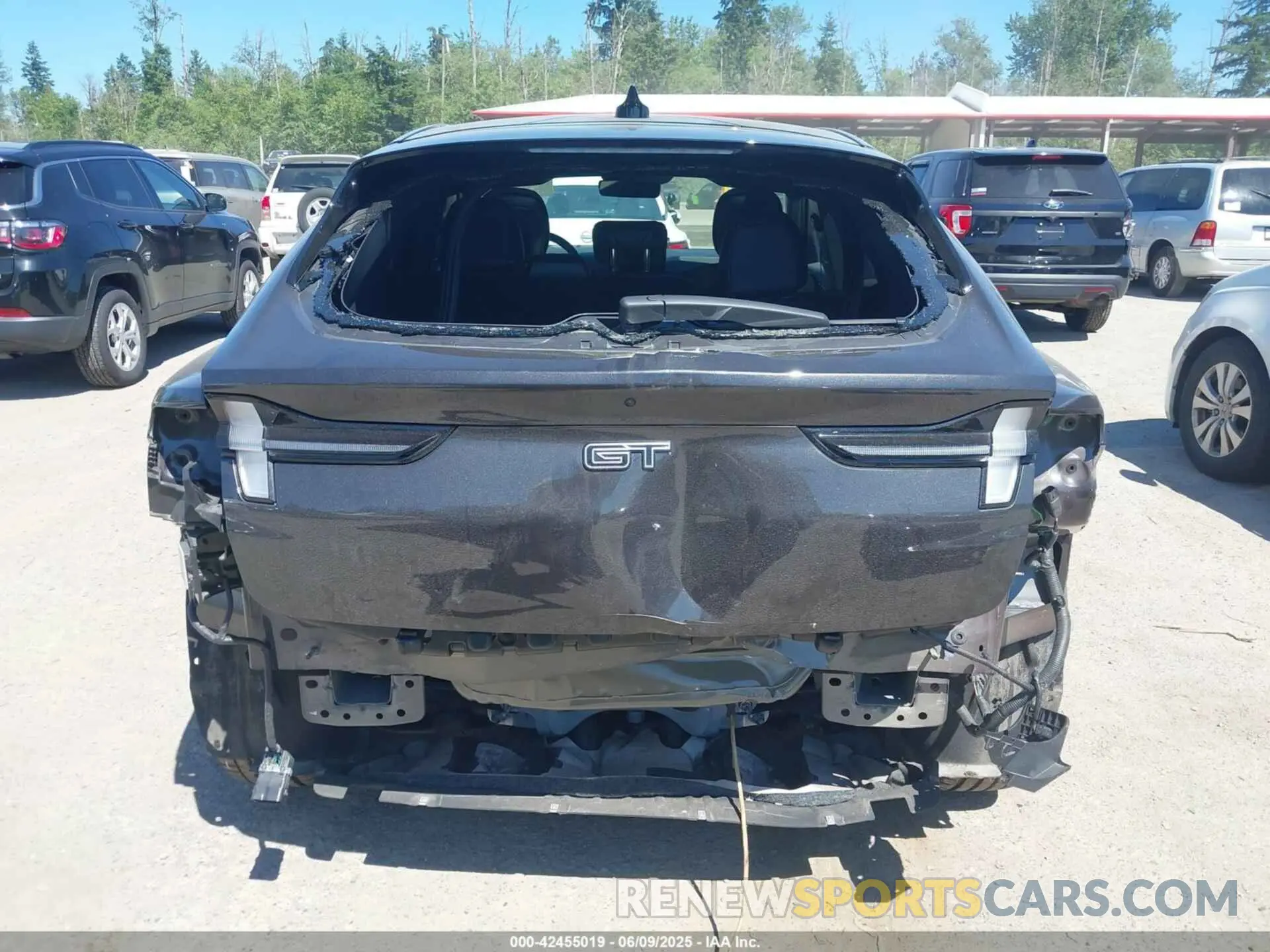 17 Photograph of a damaged car 3FMTK4SX0NMA02257 FORD MUSTANG MACH-E 2022