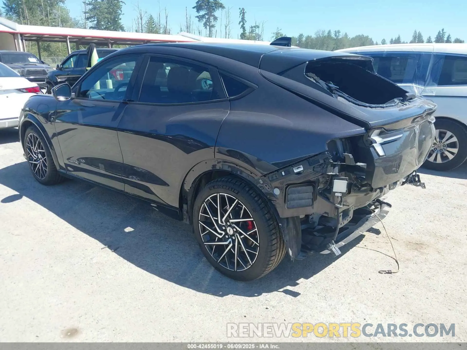 3 Photograph of a damaged car 3FMTK4SX0NMA02257 FORD MUSTANG MACH-E 2022