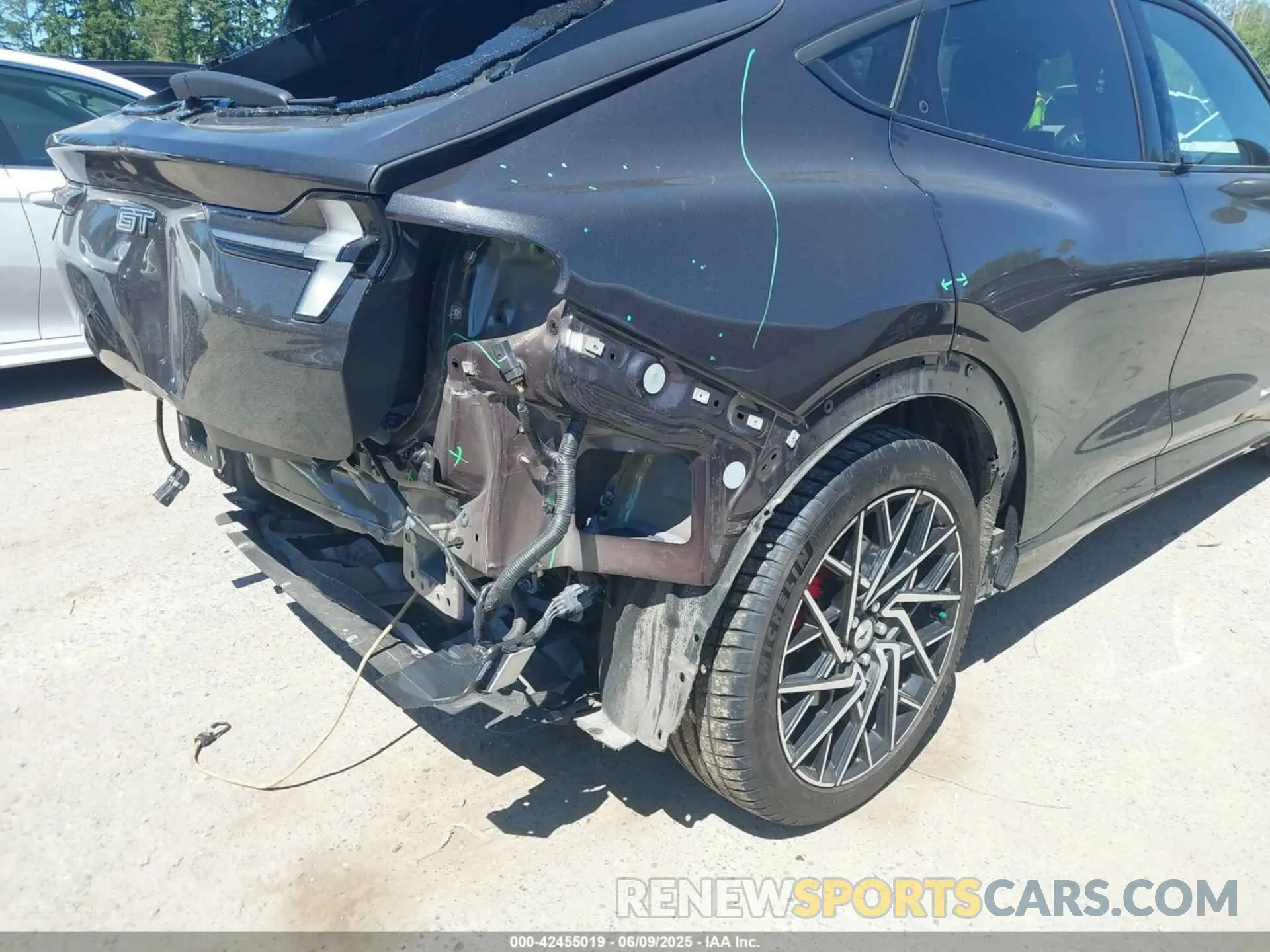 6 Photograph of a damaged car 3FMTK4SX0NMA02257 FORD MUSTANG MACH-E 2022