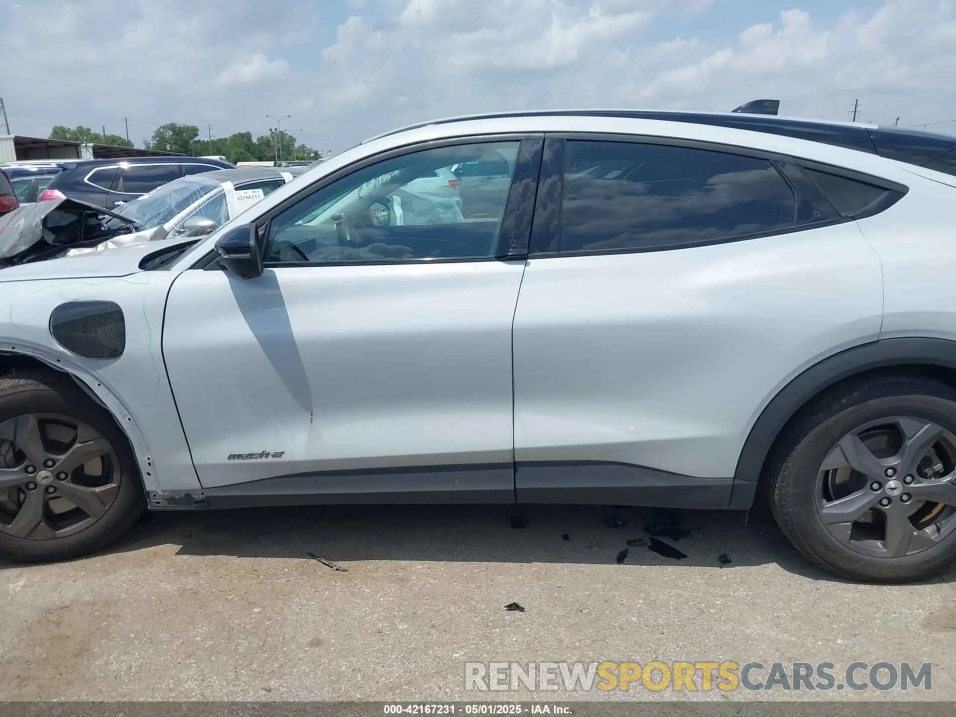 13 Photograph of a damaged car 3FMTK1R40PMA76405 FORD MUSTANG MACH-E 2023