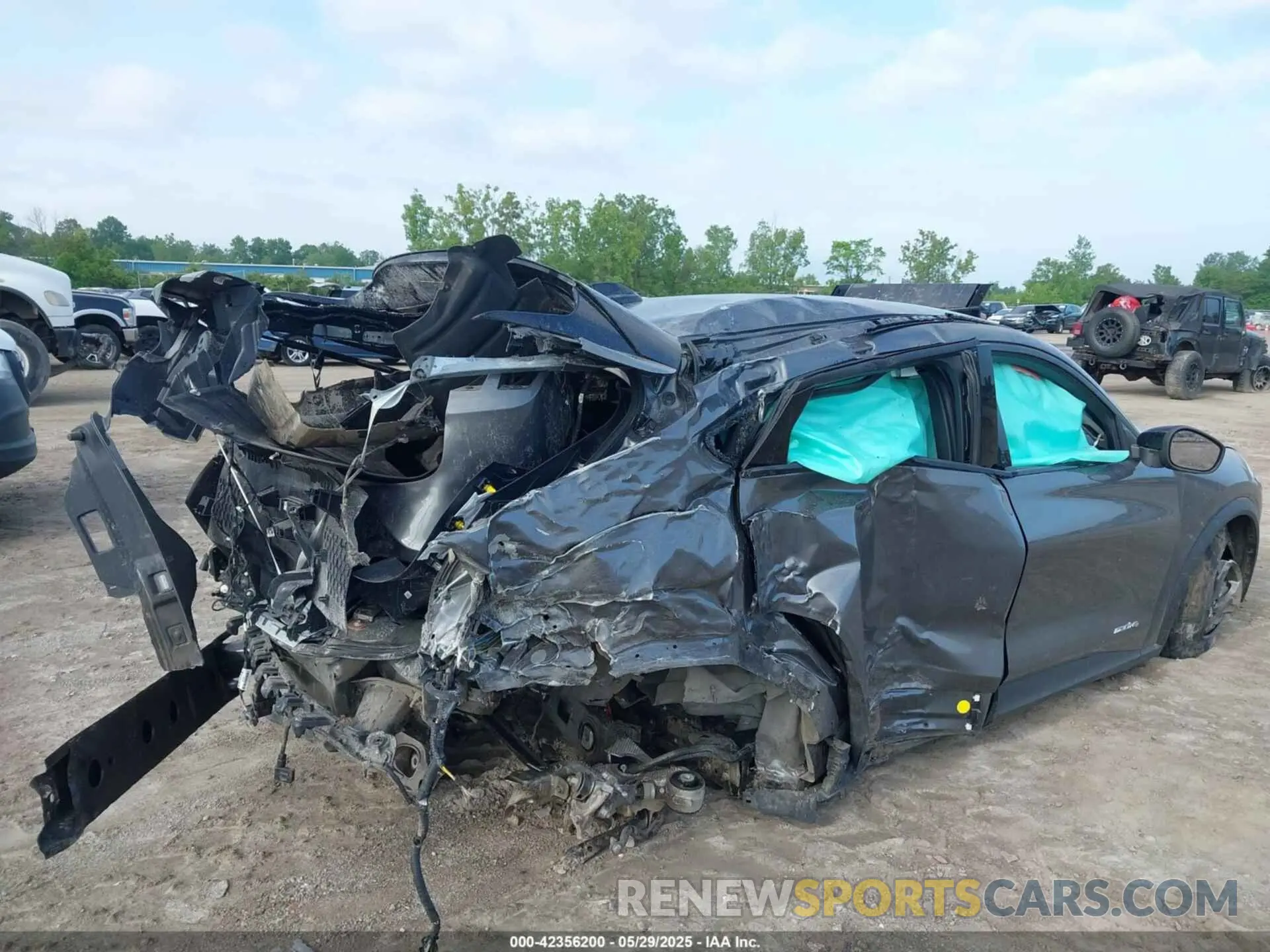 19 Photograph of a damaged car 3FMTK1SS4PMA00937 FORD MUSTANG MACH-E 2023
