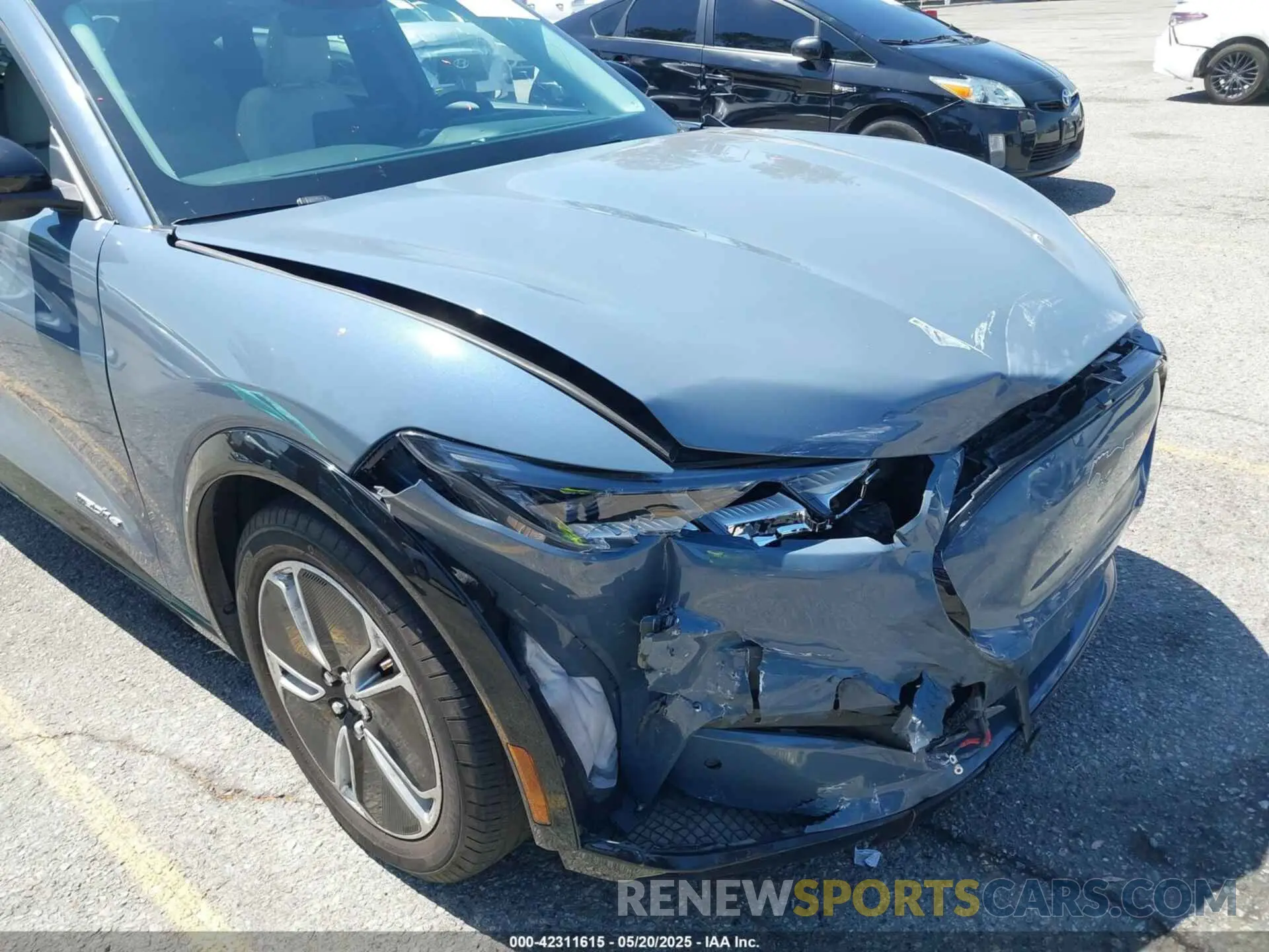 6 Photograph of a damaged car 3FMTK3R47PMA60861 FORD MUSTANG MACH-E 2023