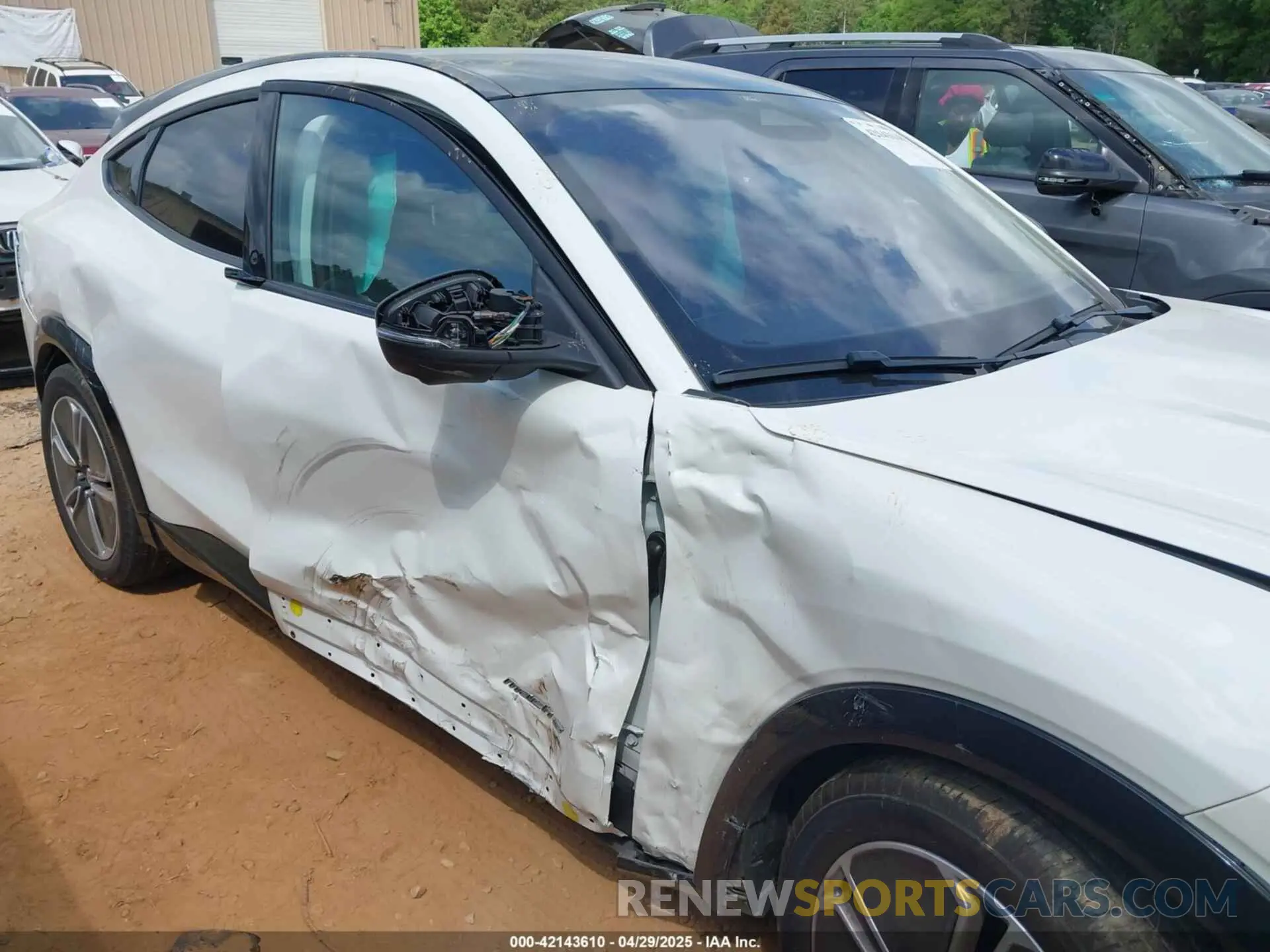 6 Photograph of a damaged car 3FMTK3R48PMA72033 FORD MUSTANG MACH-E 2023