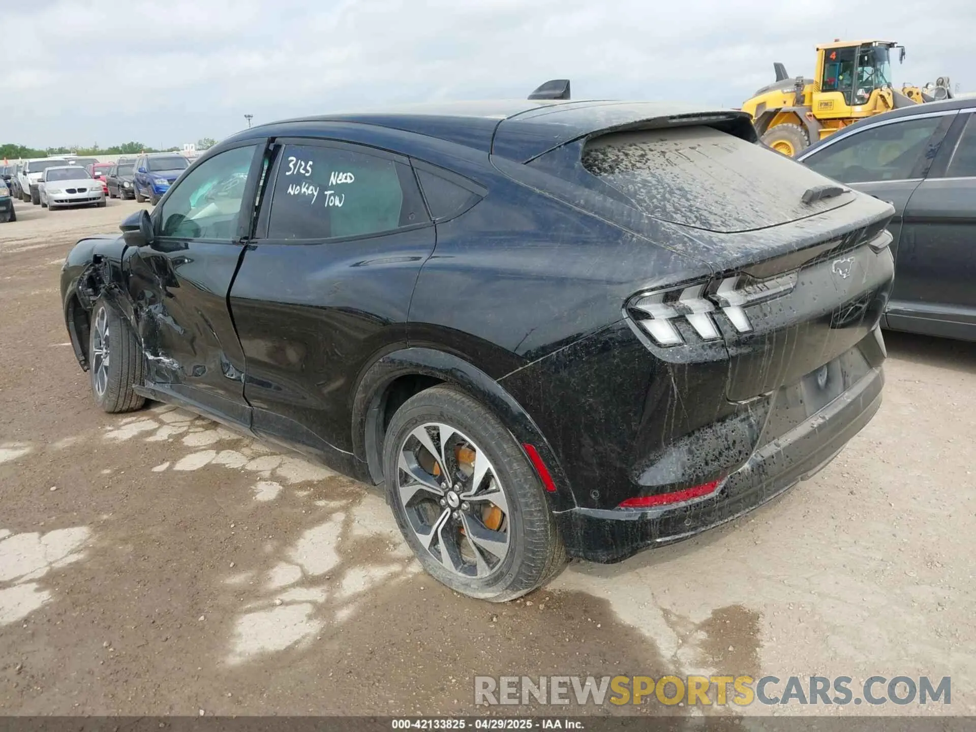 3 Photograph of a damaged car 3FMTK3SU0PMA96546 FORD MUSTANG MACH-E 2023