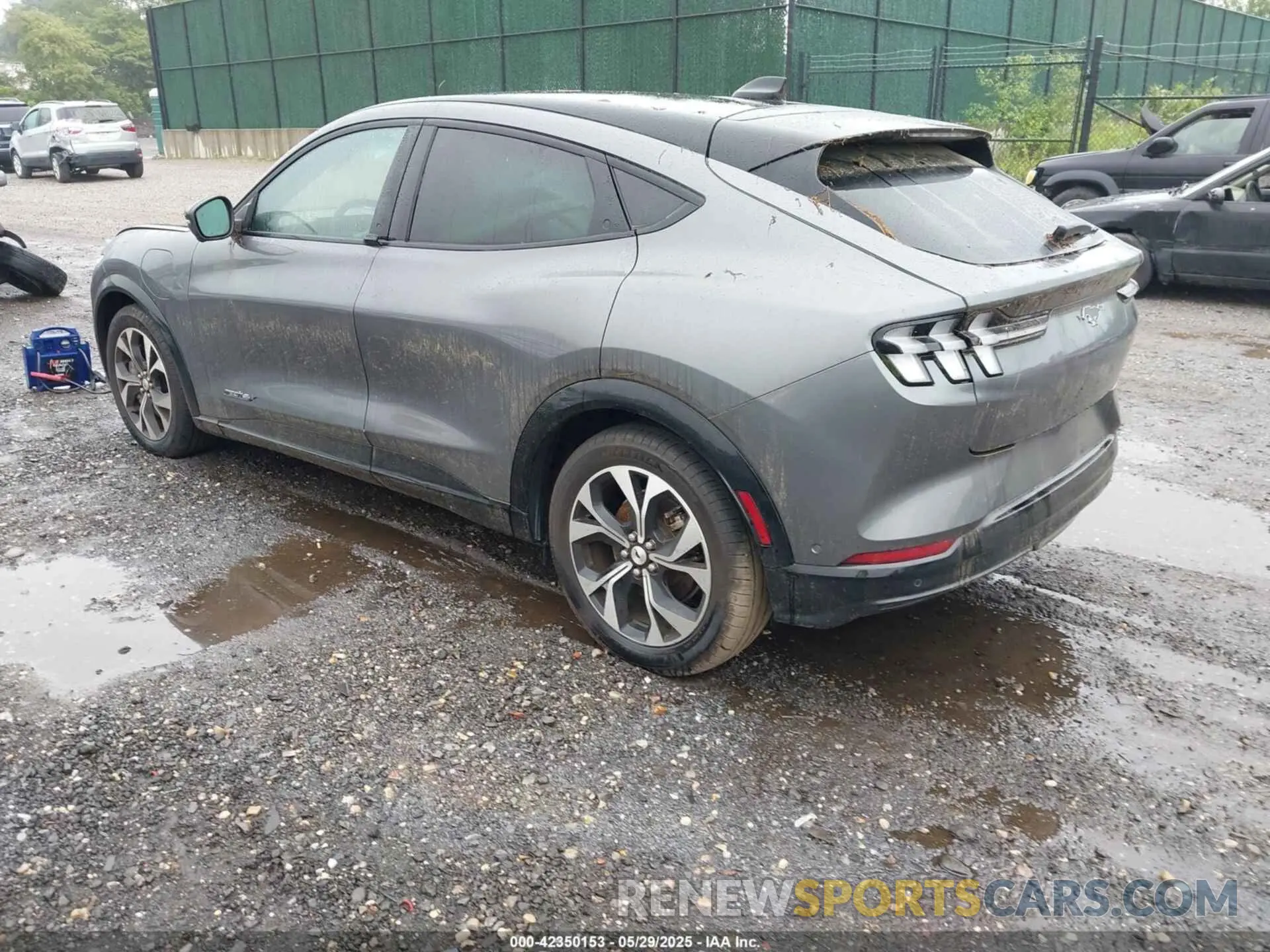 3 Photograph of a damaged car 3FMTK3SU4PMA76915 FORD MUSTANG MACH-E 2023