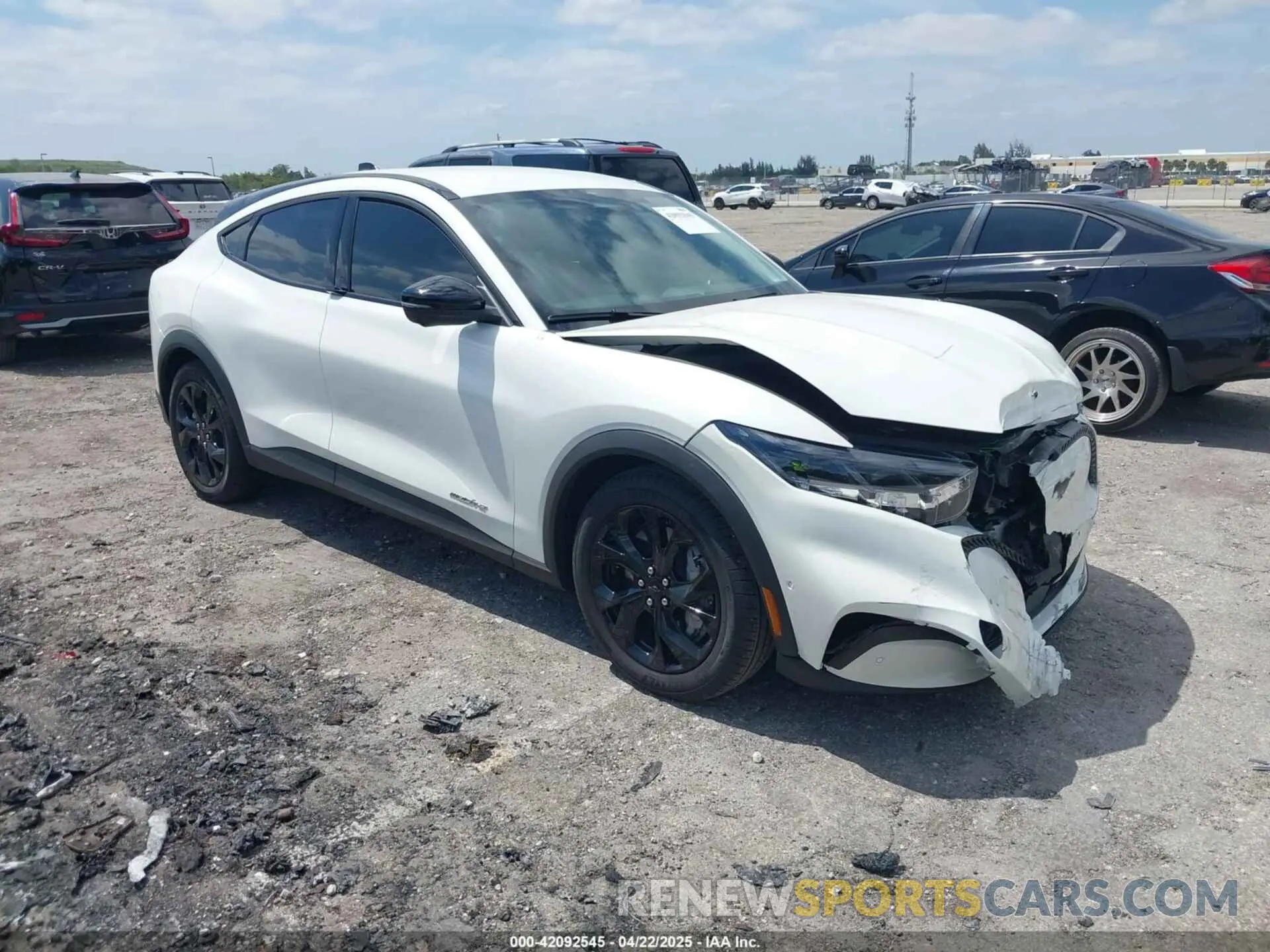 1 Photograph of a damaged car 3FMTK1R47RMA52802 FORD MUSTANG MACH-E 2024