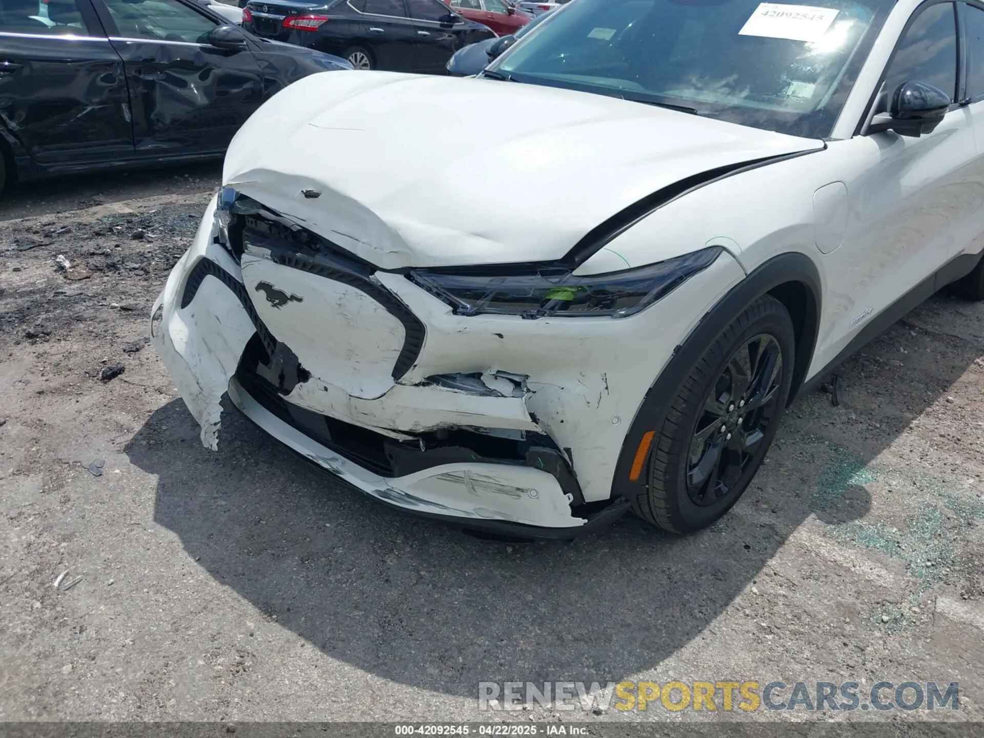 20 Photograph of a damaged car 3FMTK1R47RMA52802 FORD MUSTANG MACH-E 2024
