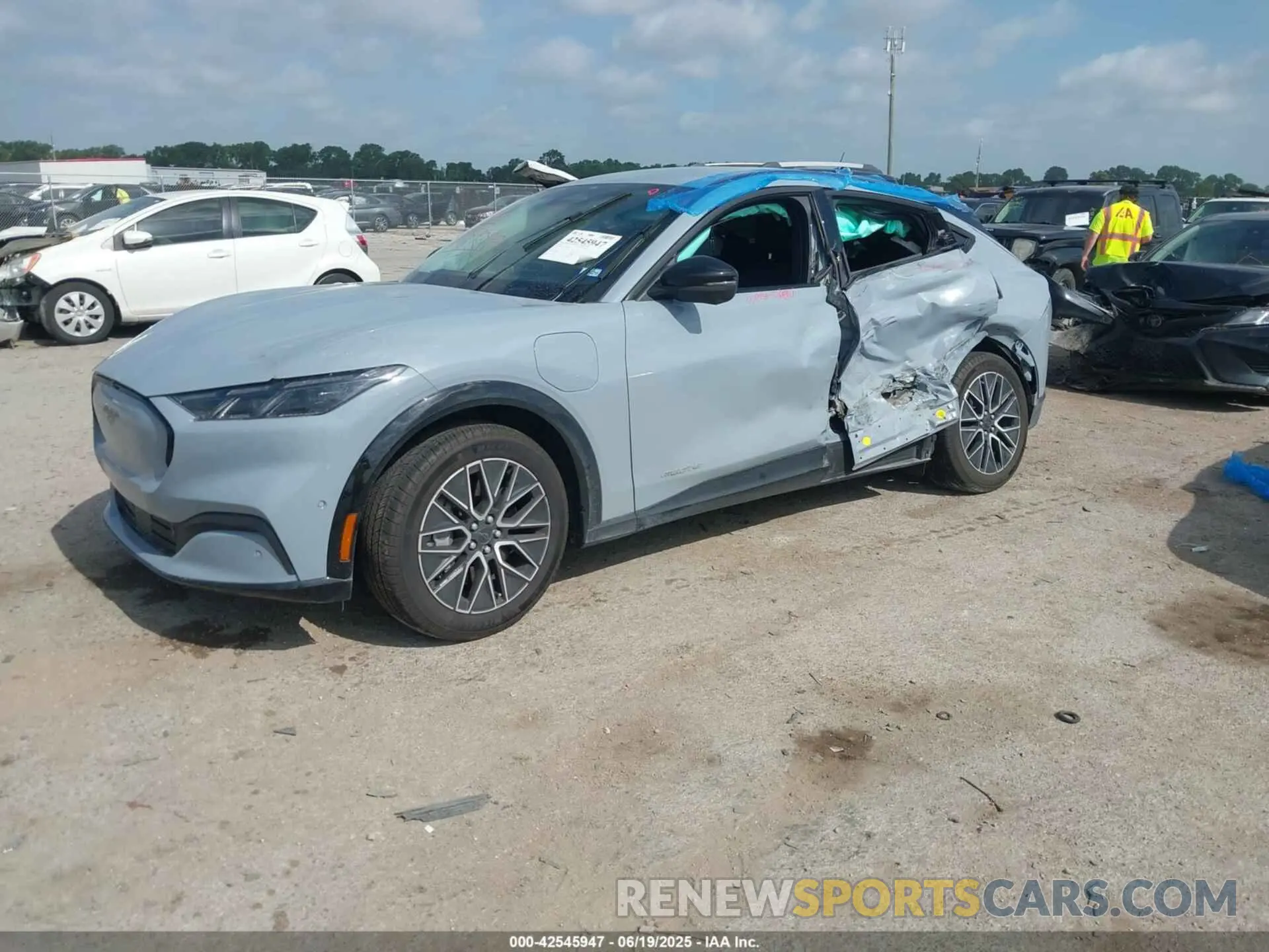 2 Photograph of a damaged car 3FMTK3R41RMA42486 FORD MUSTANG MACH-E 2024