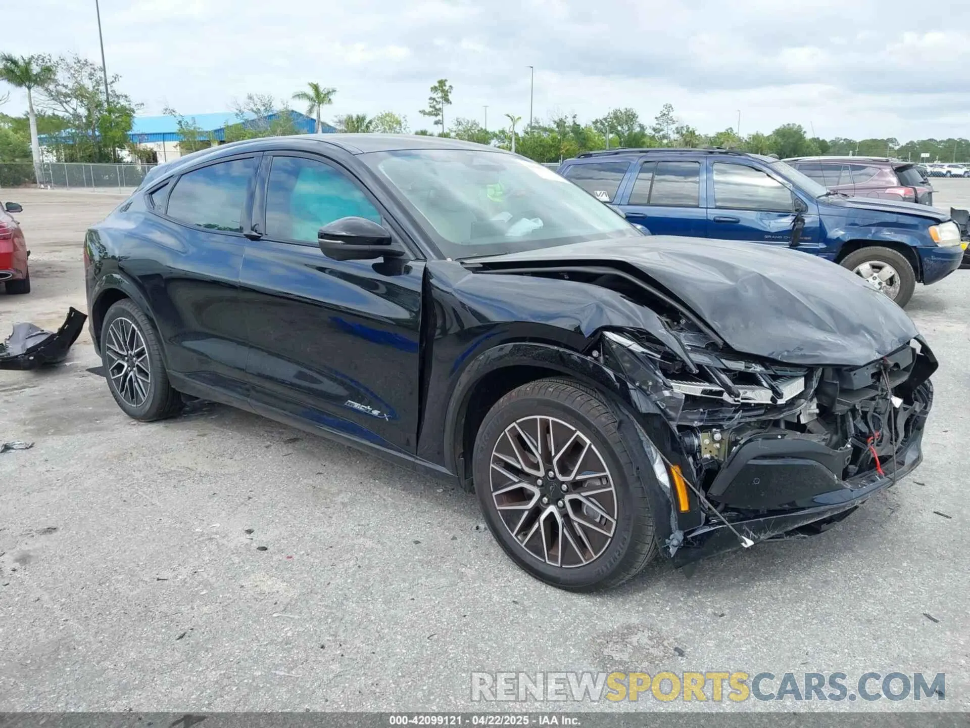 1 Photograph of a damaged car 3FMTK3R72RMA42779 FORD MUSTANG MACH-E 2024