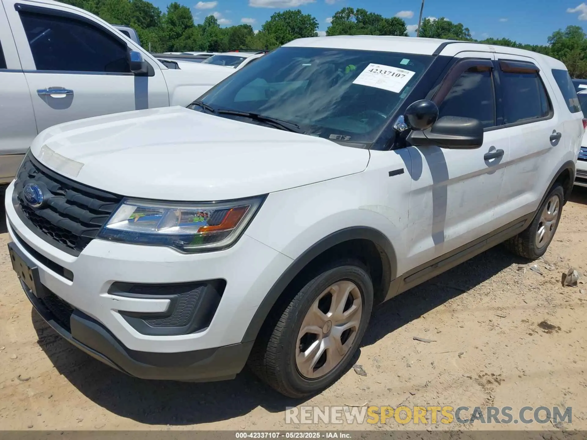 2 Photograph of a damaged car 1FM5K8AR3KGA29655 FORD POLICE INTERCEPTOR 2019