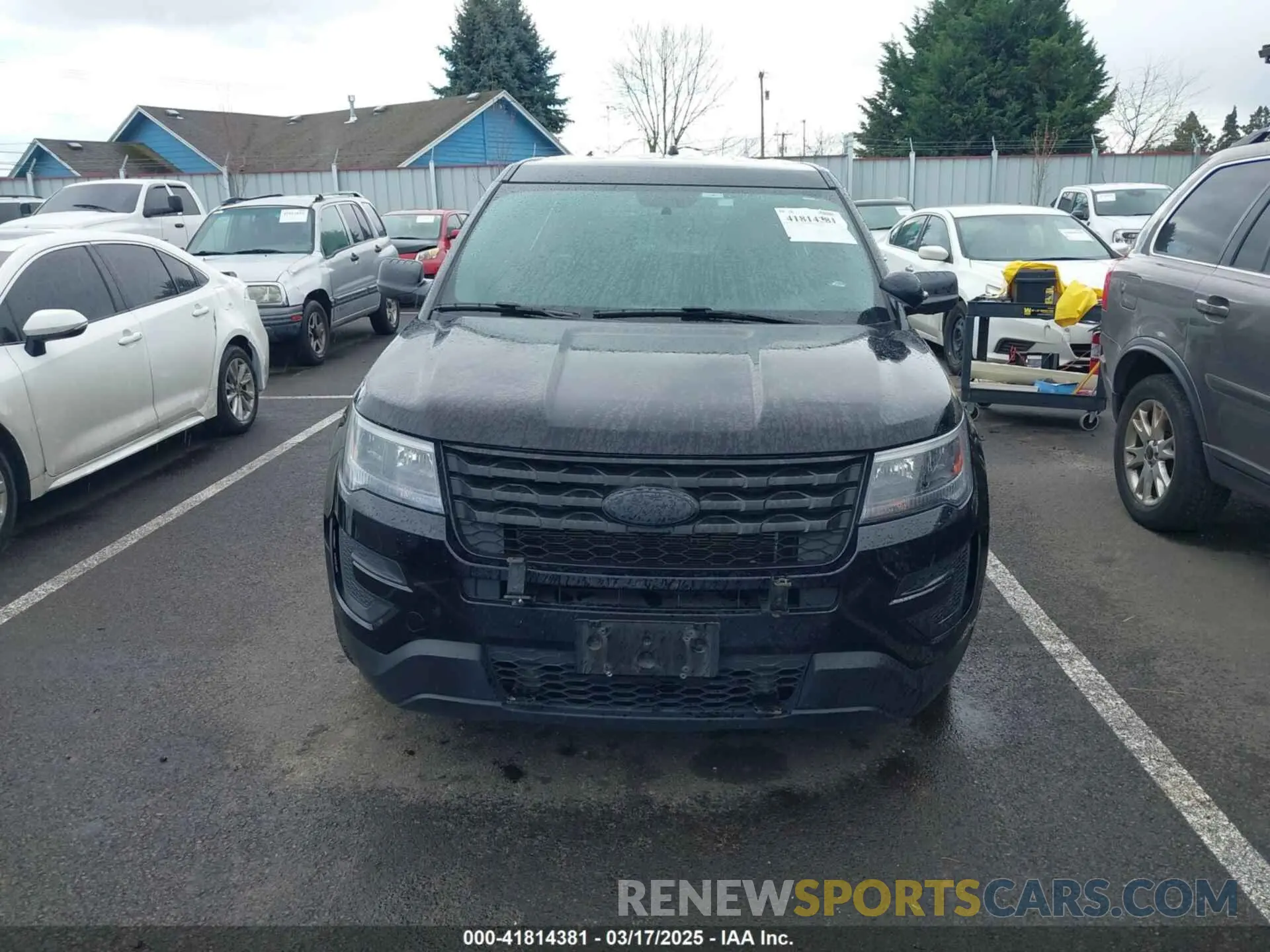 12 Photograph of a damaged car 1FM5K8AR4KGA20043 FORD POLICE INTERCEPTOR 2019