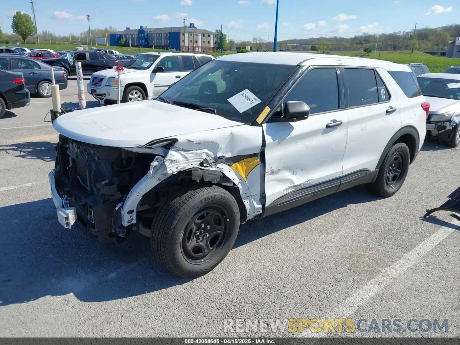 2 Photograph of a damaged car 1FM5K8AB0LGD09716 FORD POLICE INTERCEPTOR 2020