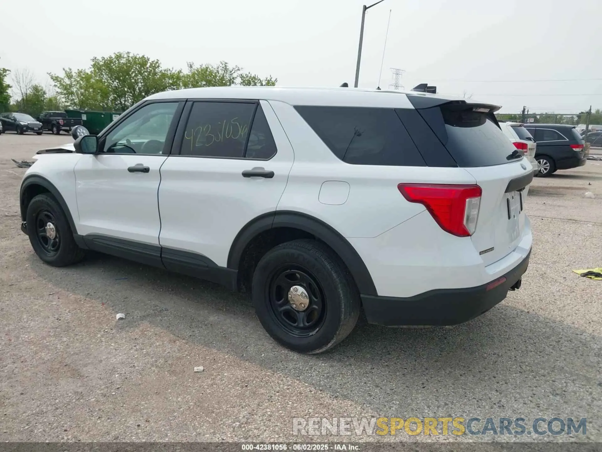 3 Photograph of a damaged car 1FM5K8AB3LGA55418 FORD POLICE INTERCEPTOR 2020