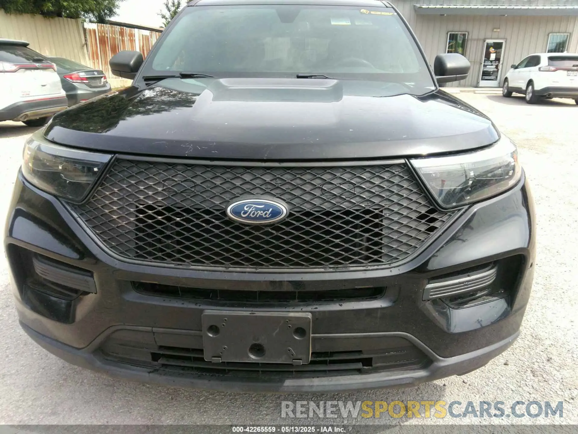 12 Photograph of a damaged car 1FM5K8AB9LGB85123 FORD POLICE INTERCEPTOR 2020