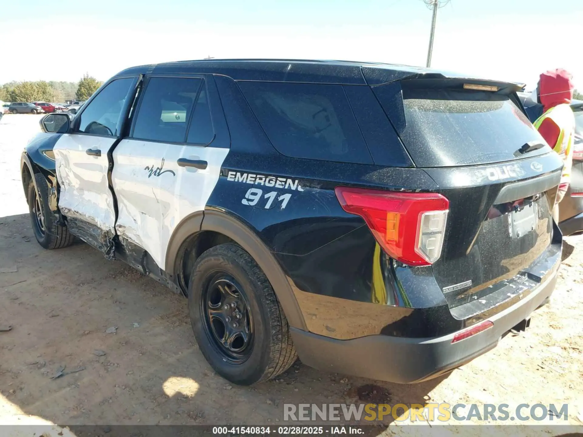 3 Photograph of a damaged car 1FM5K8ABXLGB84661 FORD POLICE INTERCEPTOR 2020