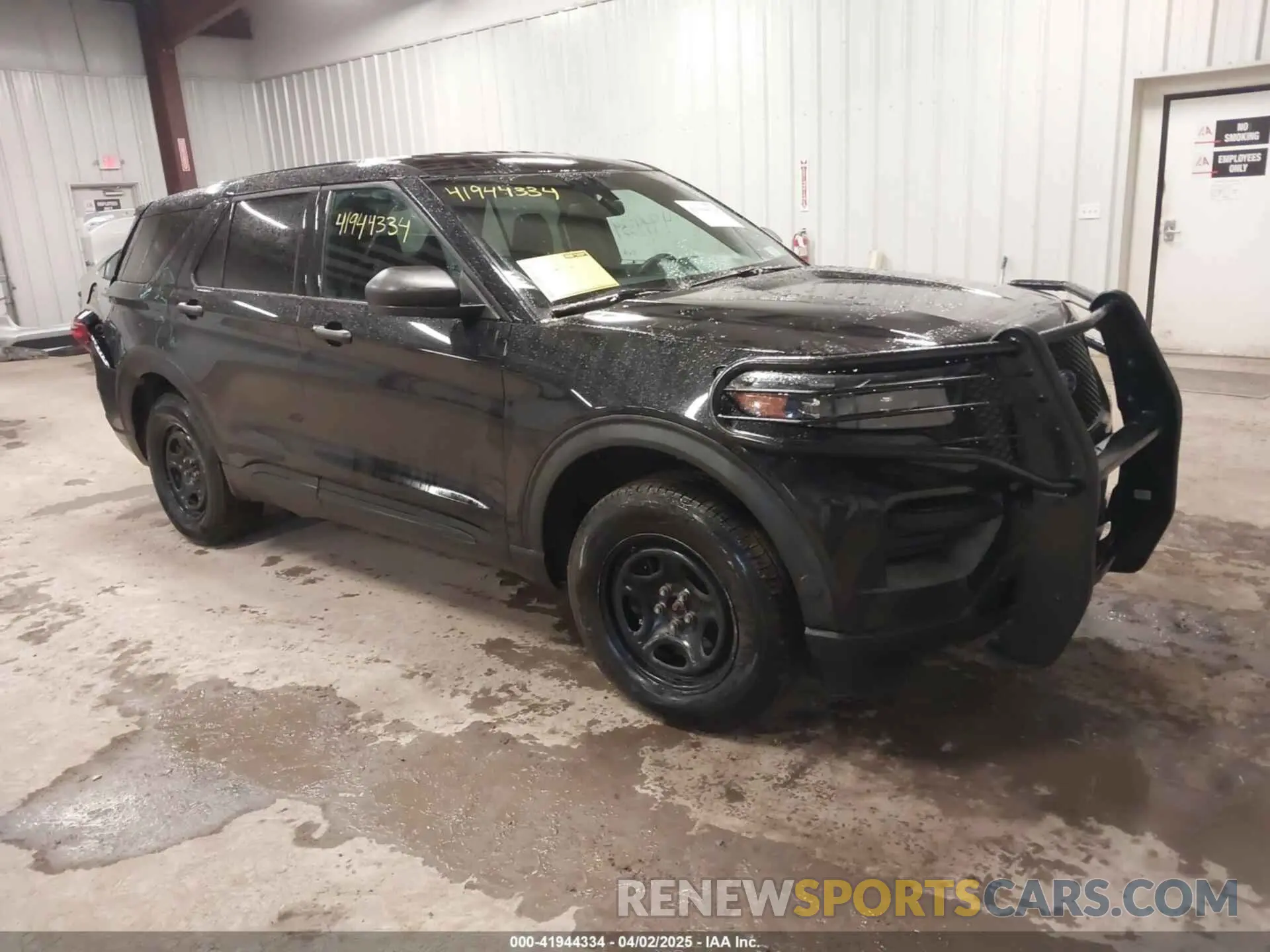 1 Photograph of a damaged car 1FM5K8AW2LGD00101 FORD POLICE INTERCEPTOR 2020