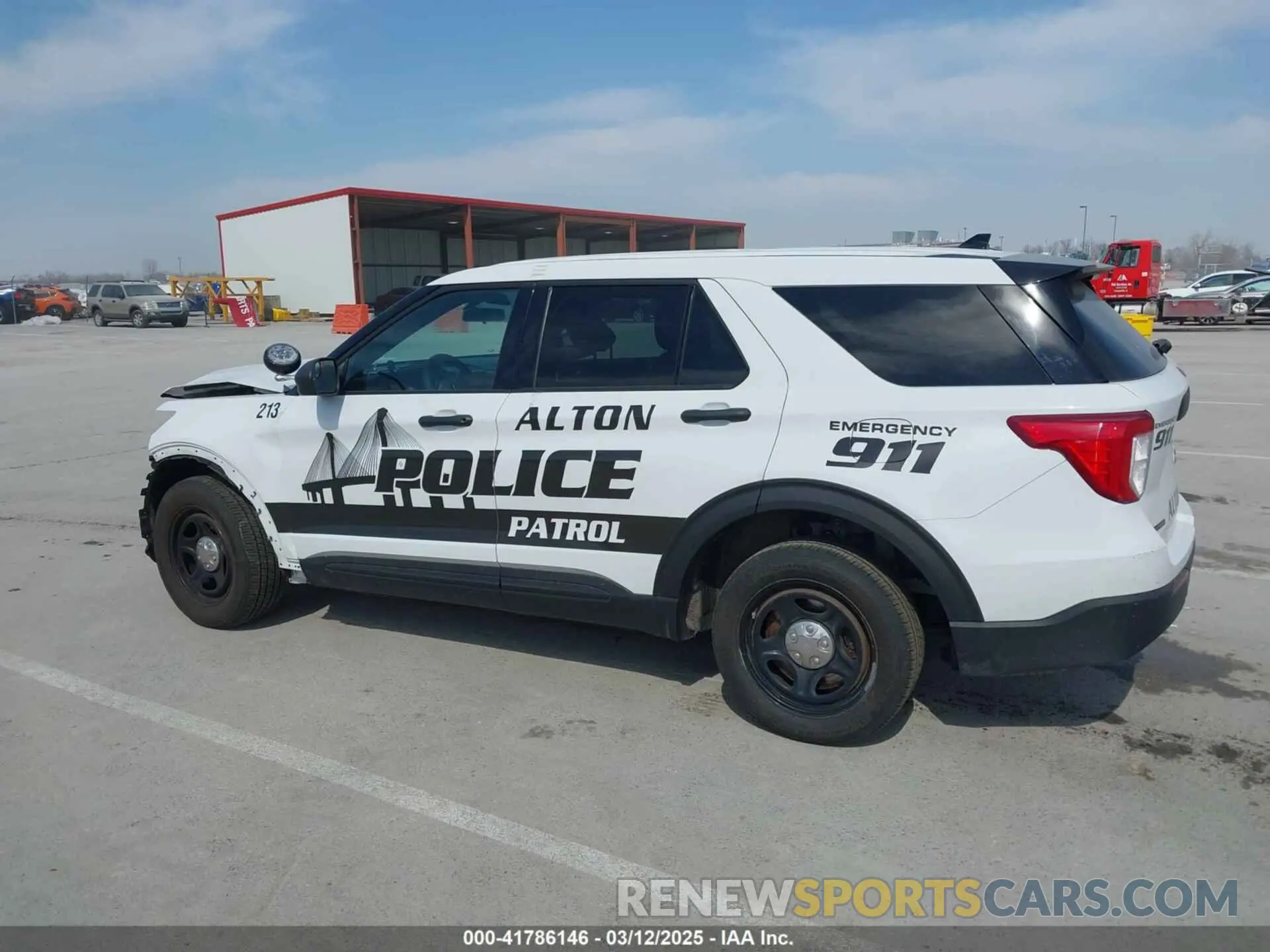 14 Photograph of a damaged car 1FM5K8AW5LGC67871 FORD POLICE INTERCEPTOR 2020