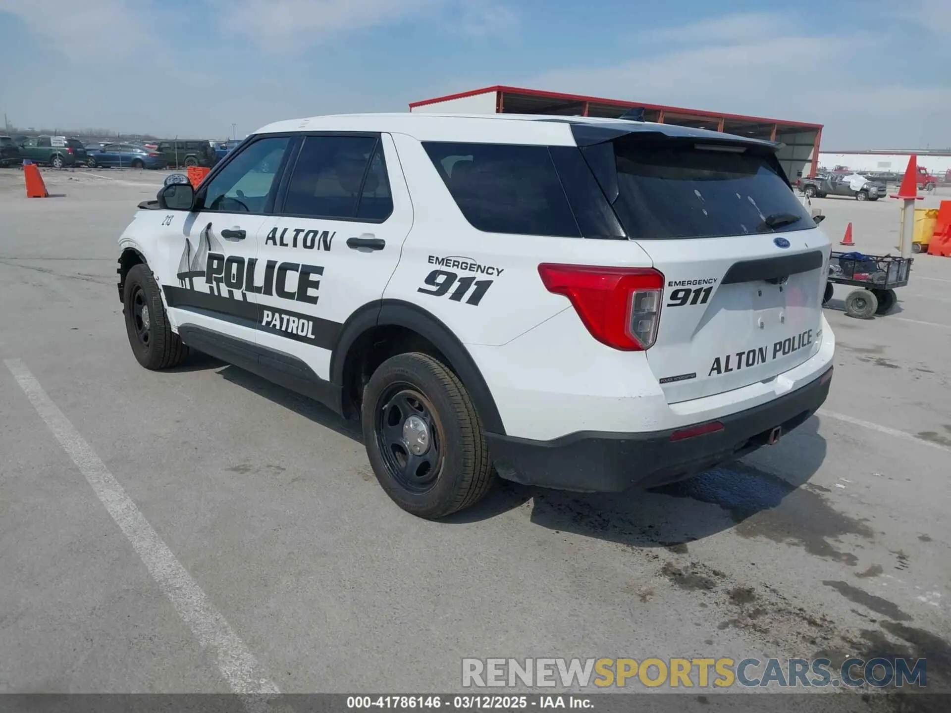 3 Photograph of a damaged car 1FM5K8AW5LGC67871 FORD POLICE INTERCEPTOR 2020