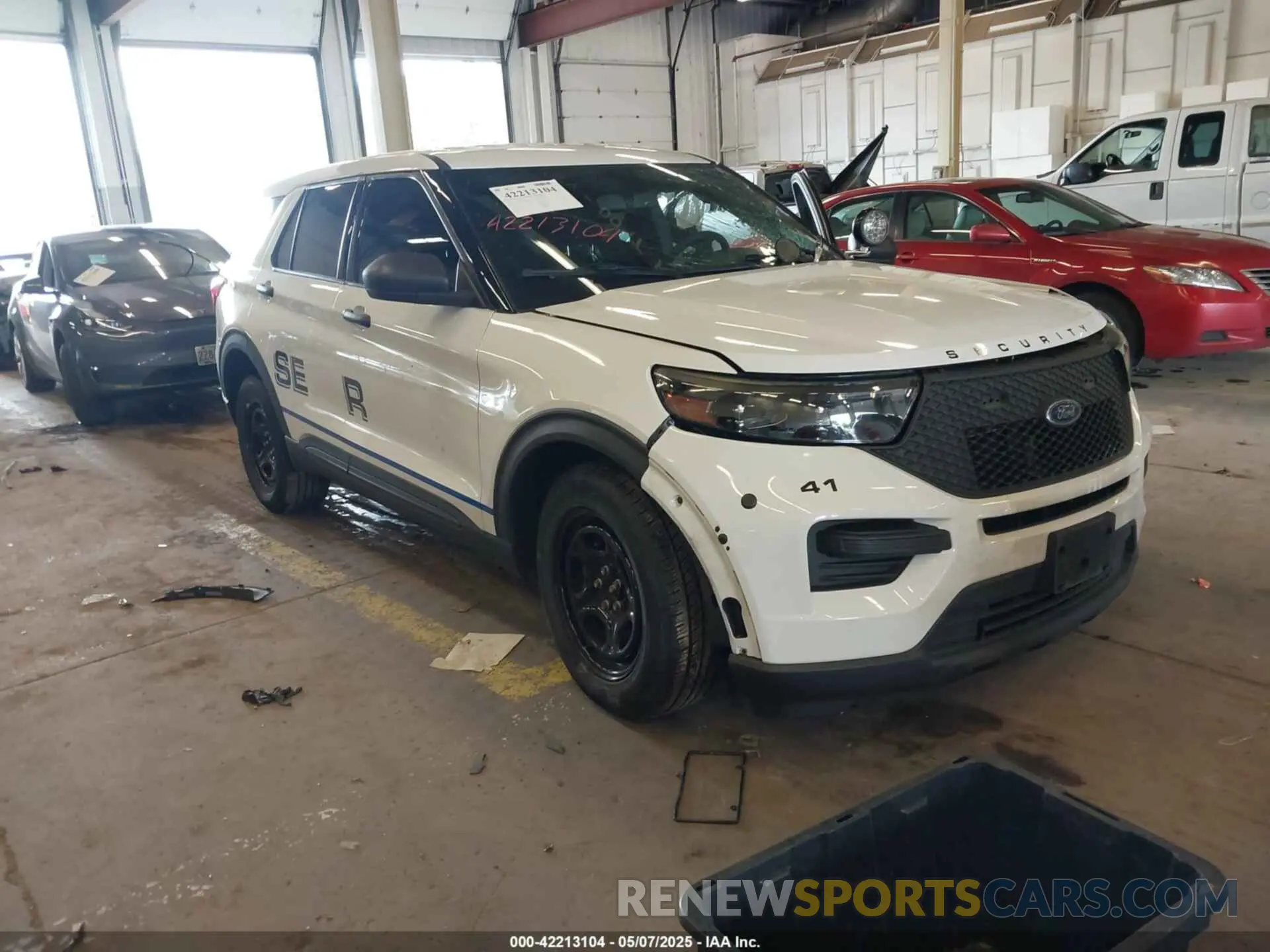 1 Photograph of a damaged car 1FM5K8AWXLGA84448 FORD POLICE INTERCEPTOR 2020