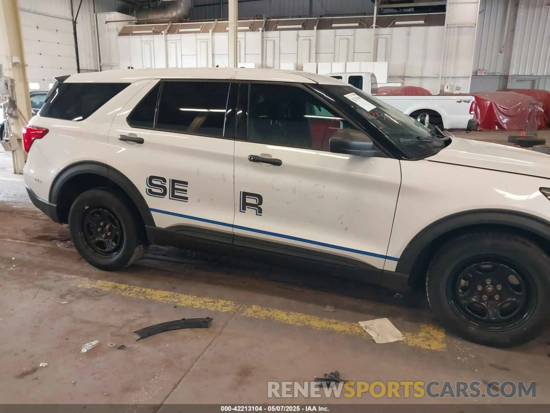 14 Photograph of a damaged car 1FM5K8AWXLGA84448 FORD POLICE INTERCEPTOR 2020