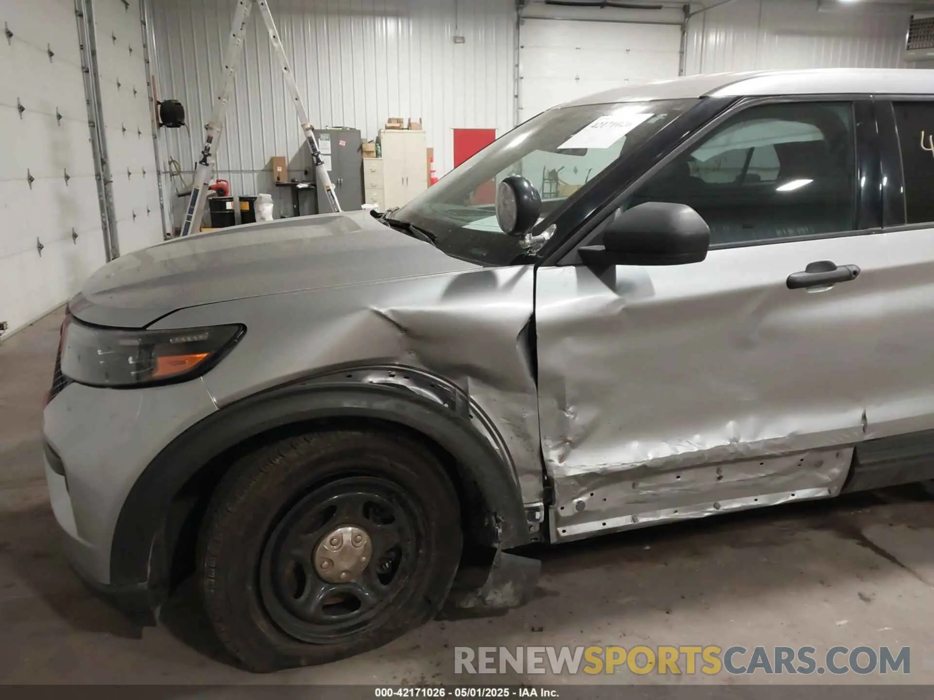 6 Photograph of a damaged car 1FM5K8AB1MGB04827 FORD POLICE INTERCEPTOR 2021