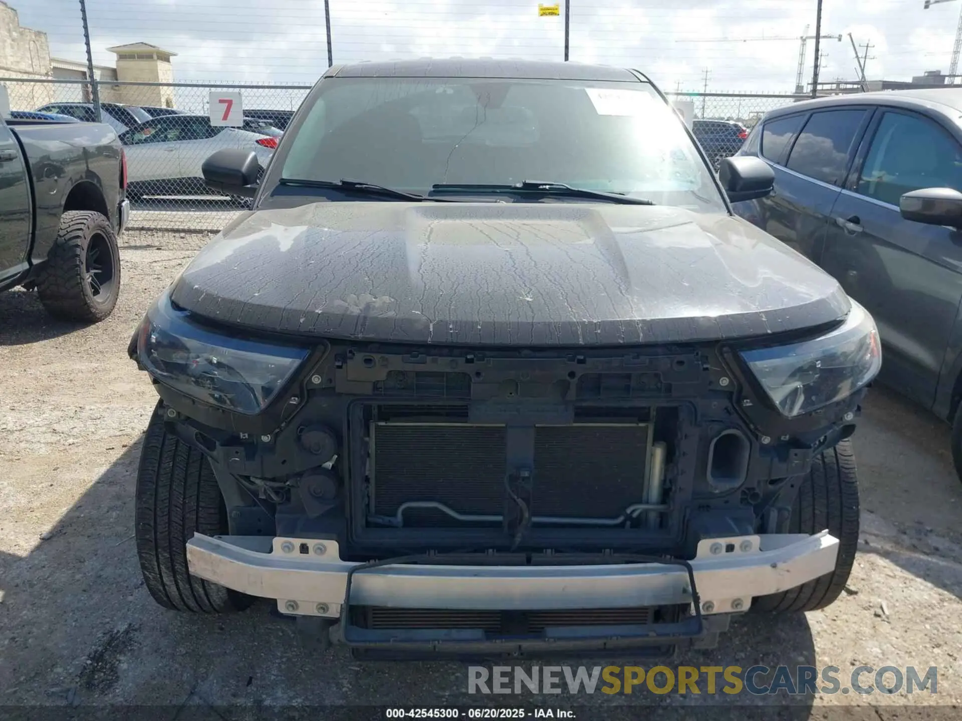11 Photograph of a damaged car 1FM5K8AB2MGB04688 FORD POLICE INTERCEPTOR 2021