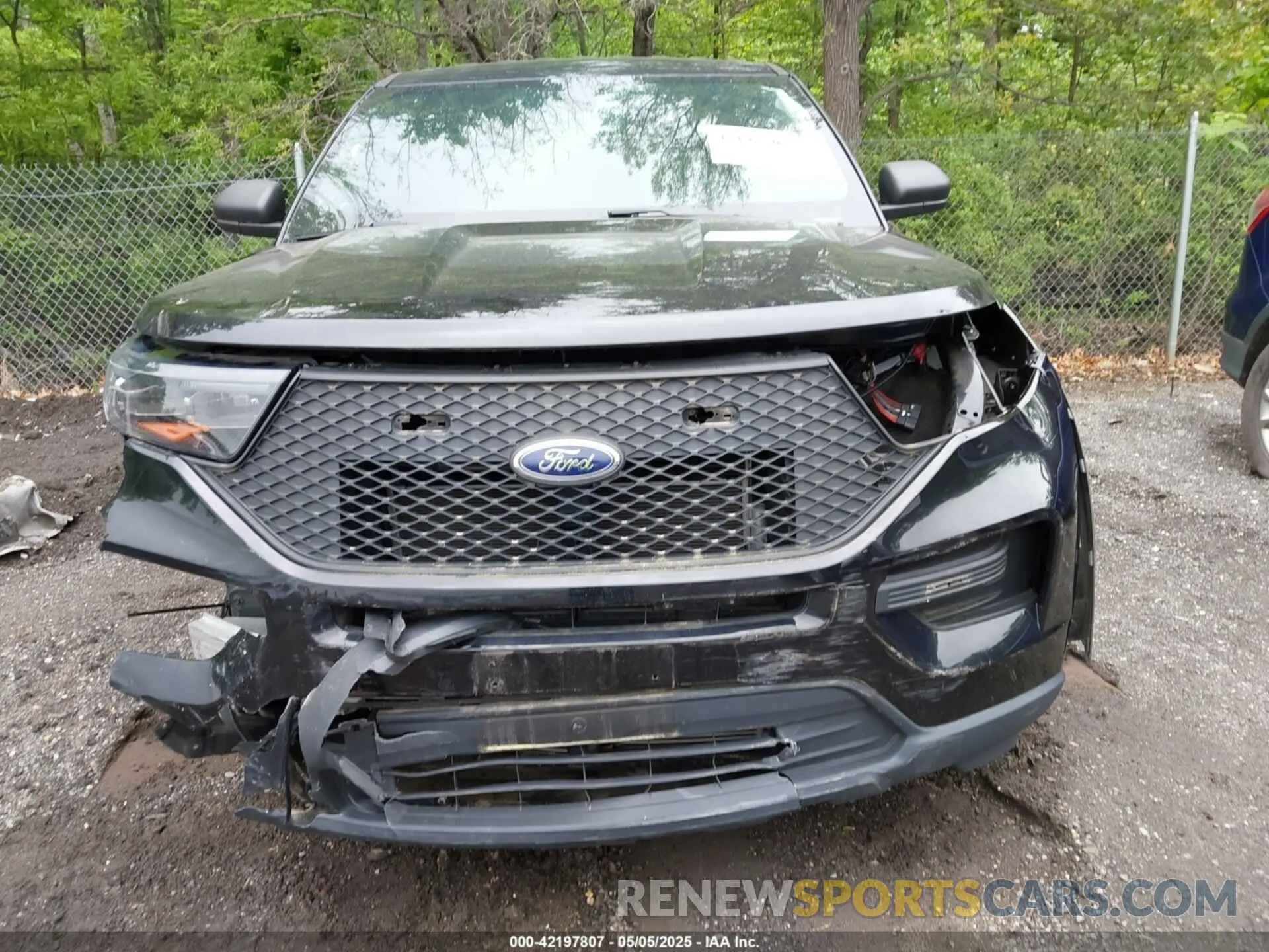 12 Photograph of a damaged car 1FM5K8AB4MGC02122 FORD POLICE INTERCEPTOR 2021