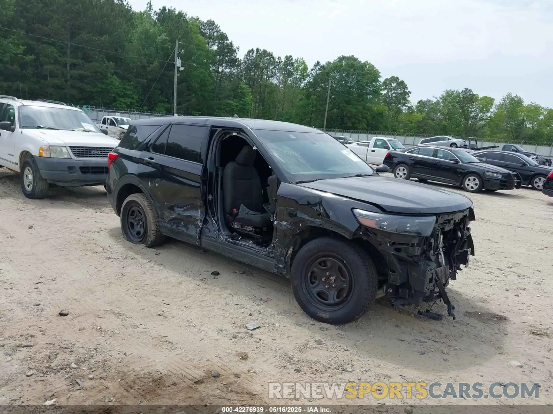 1 Photograph of a damaged car 1FM5K8AB5MGB99053 FORD POLICE INTERCEPTOR 2021