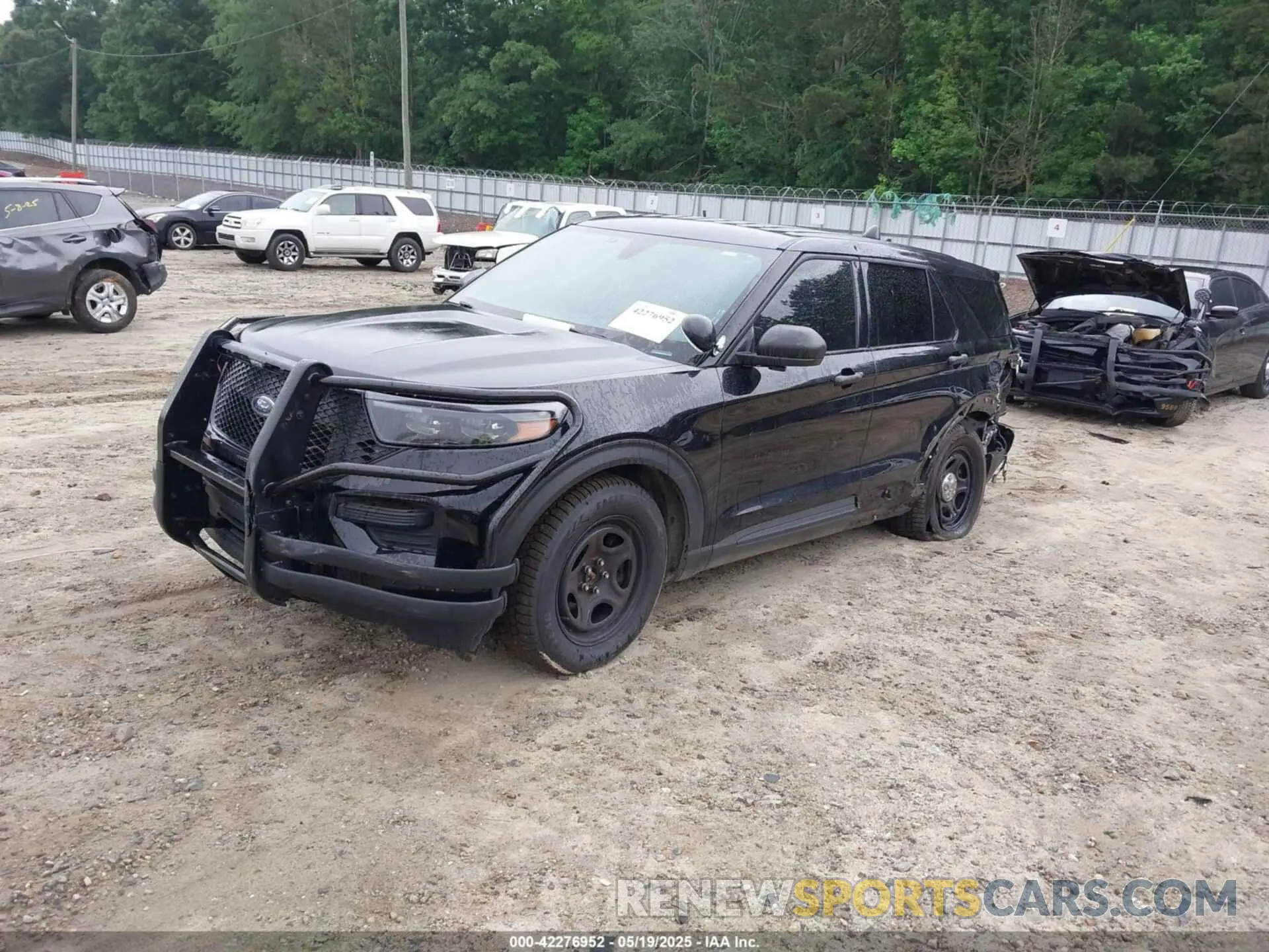 2 Photograph of a damaged car 1FM5K8AB6MGB98879 FORD POLICE INTERCEPTOR 2021