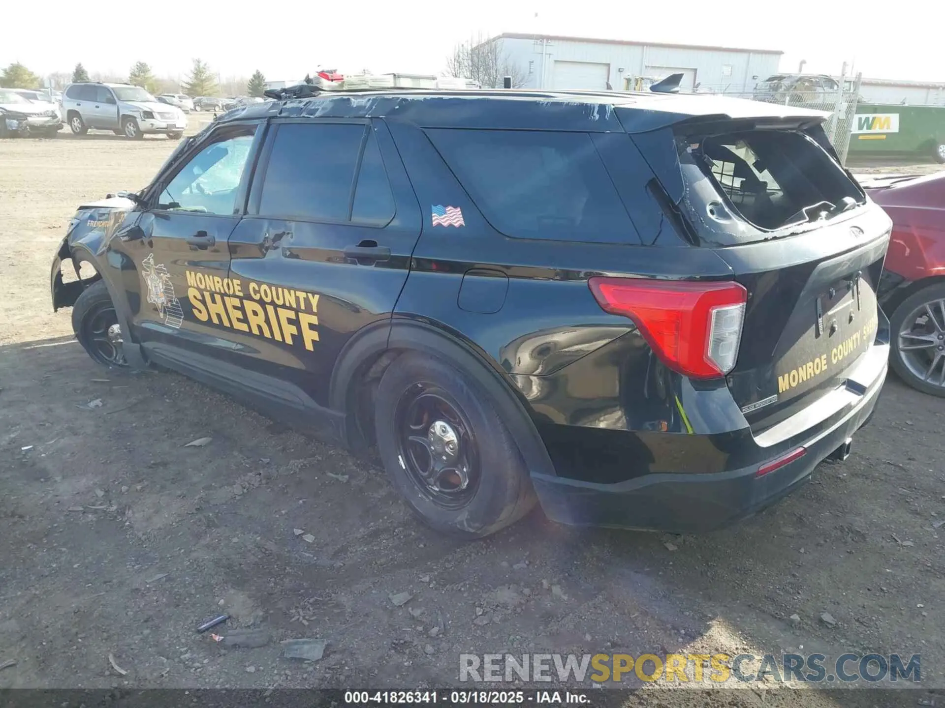 3 Photograph of a damaged car 1FM5K8AB8MGB61560 FORD POLICE INTERCEPTOR 2021