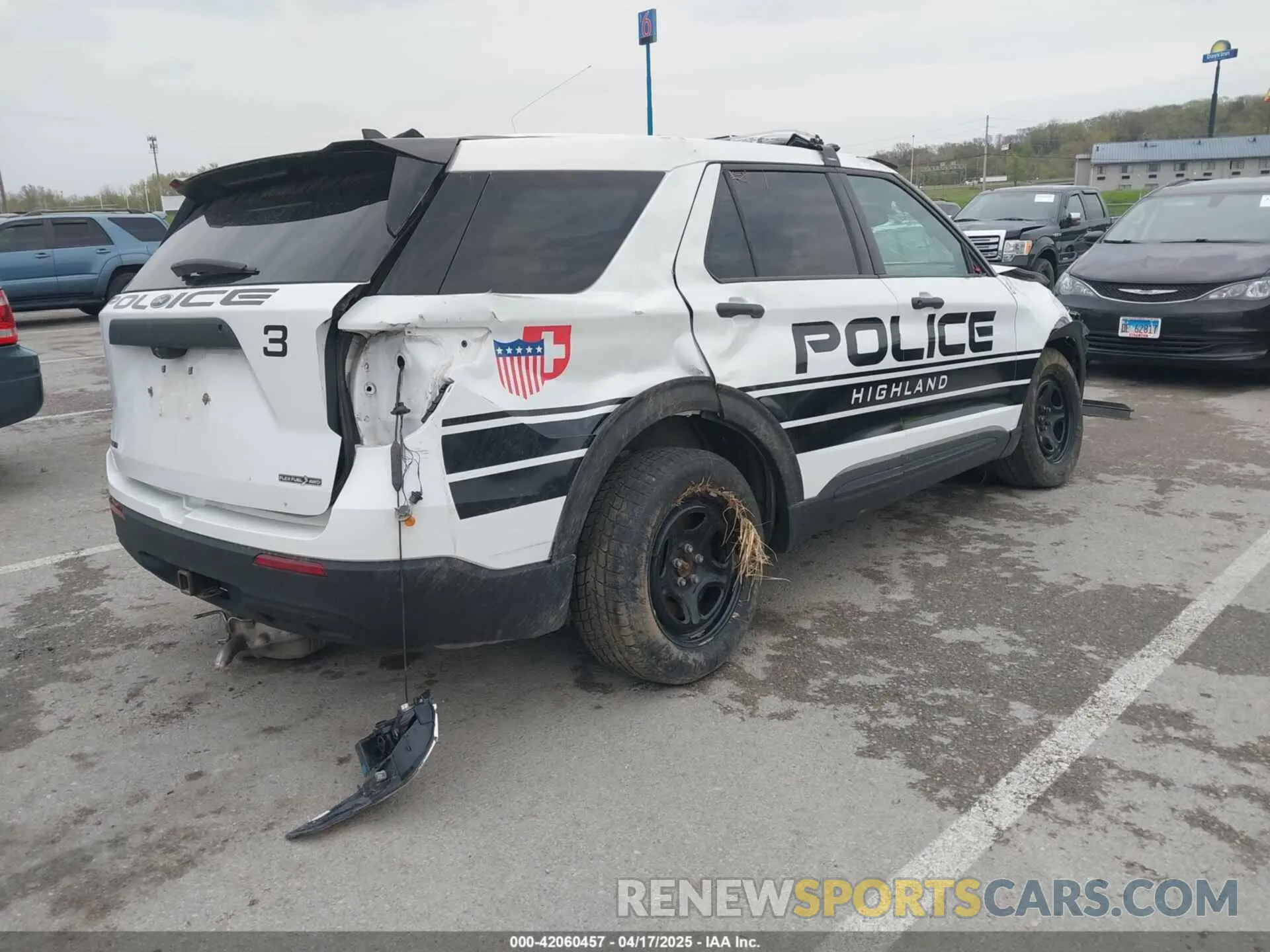 4 Photograph of a damaged car 1FM5K8ABXMGB24848 FORD POLICE INTERCEPTOR 2021
